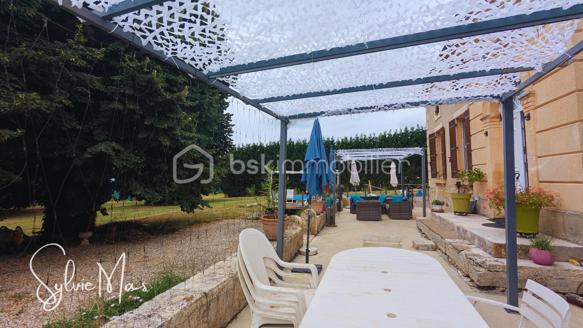 Maison de maitre de 264 m² - 7.jpg
