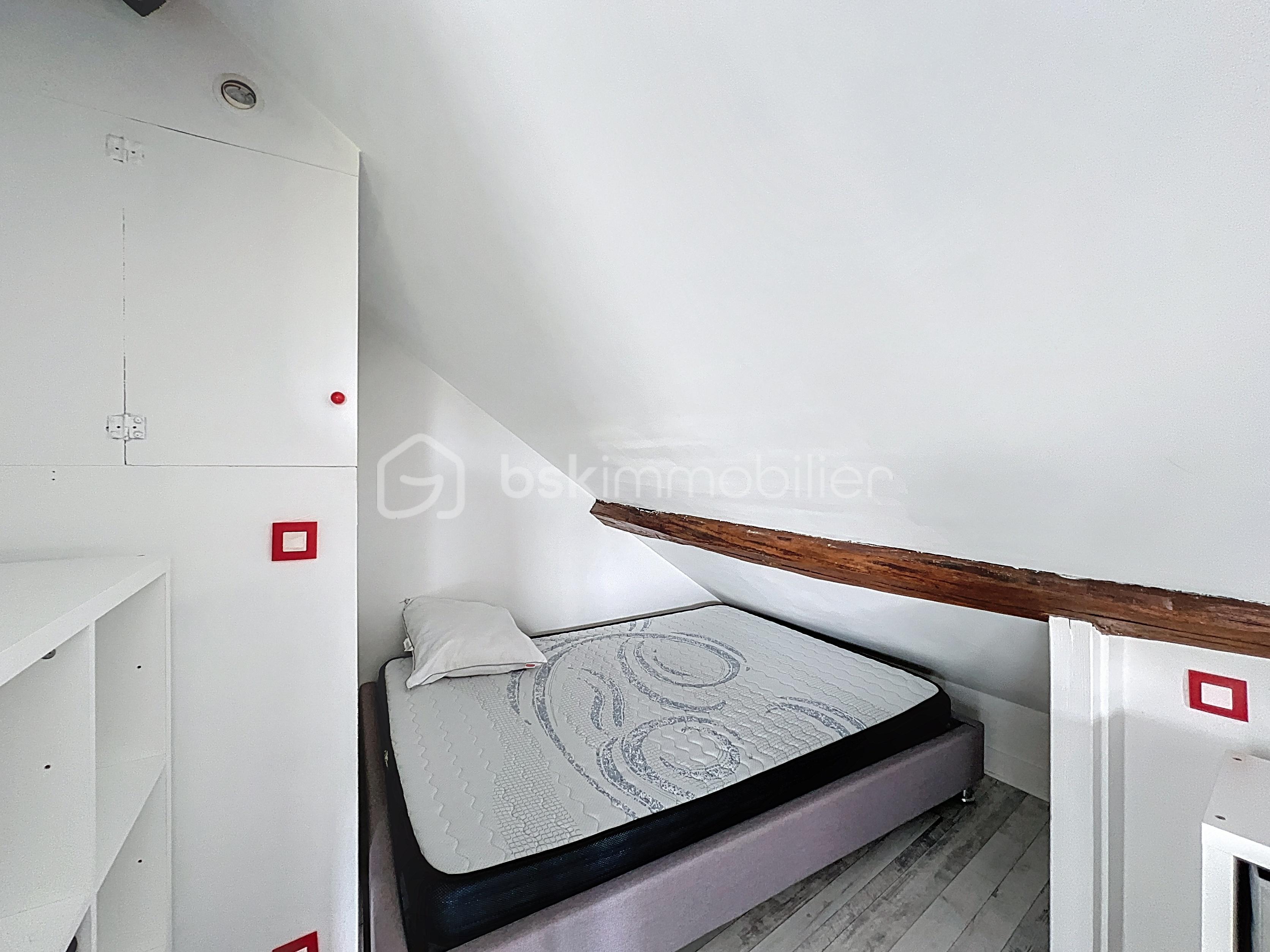 Studette de 28 m² - chevry-cossigny_00005.jpg