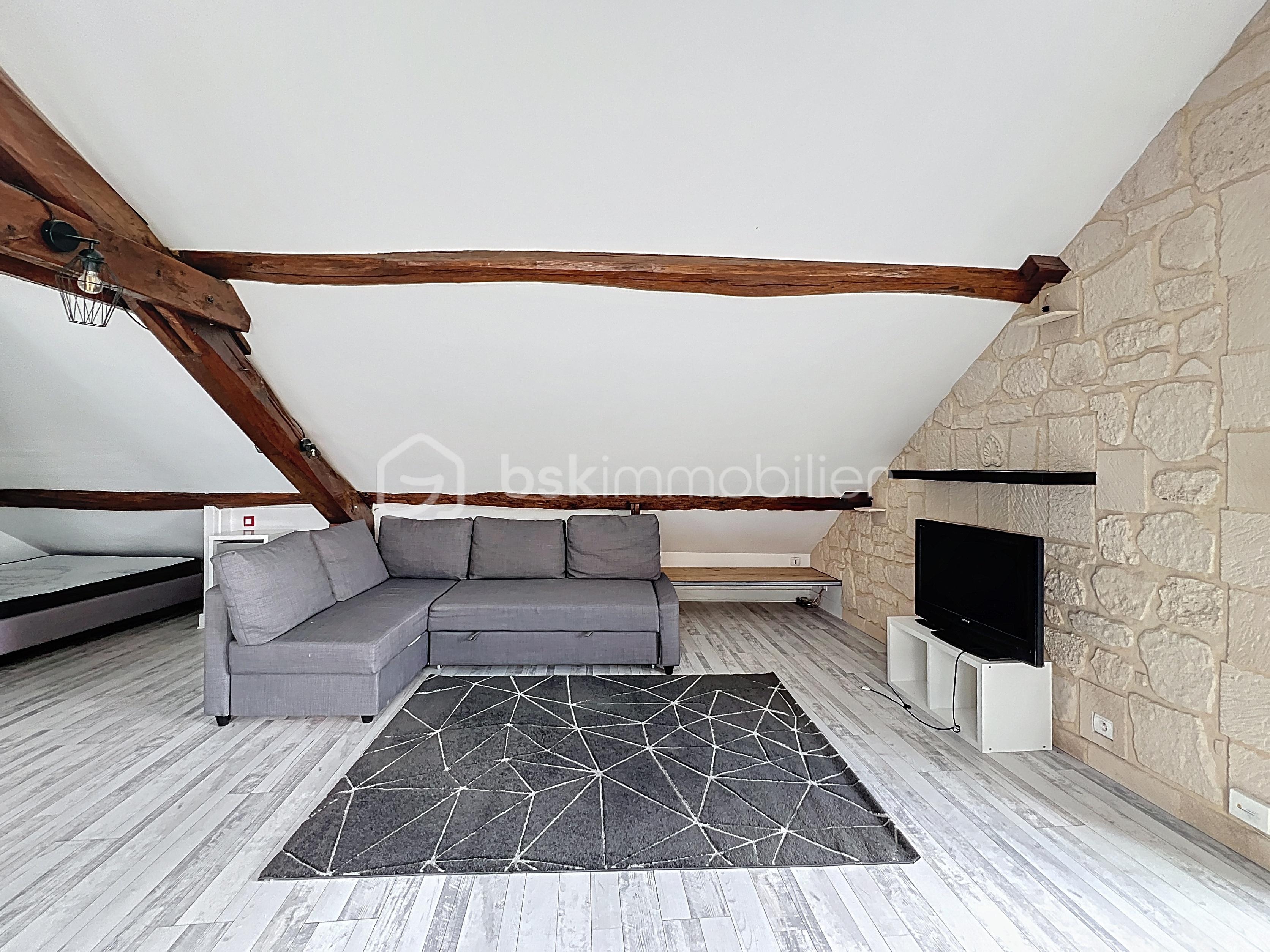 Studette de 28 m² - chevry-cossigny_00014.jpg