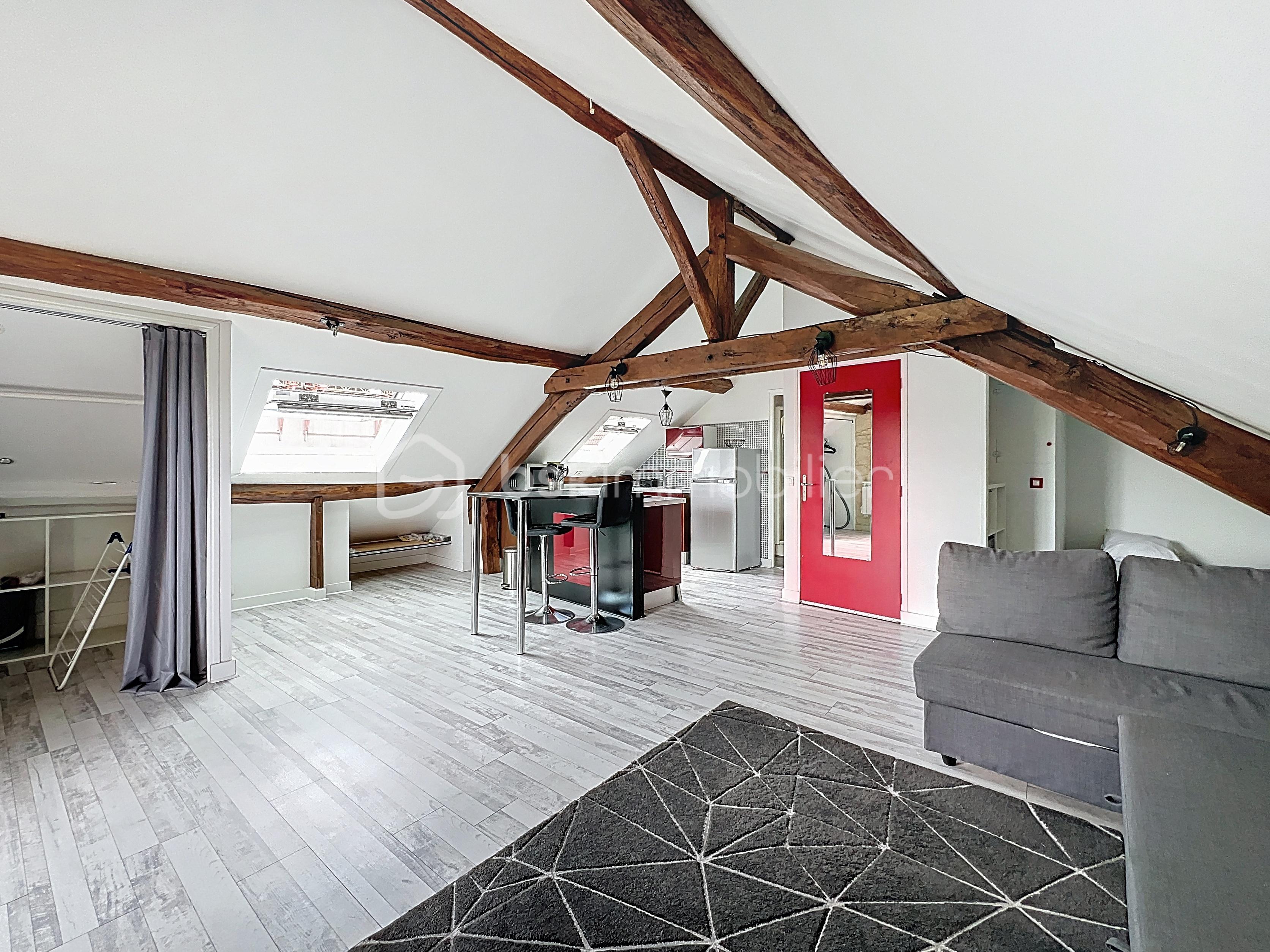 Studette de 28 m² - chevry-cossigny_00010.jpg