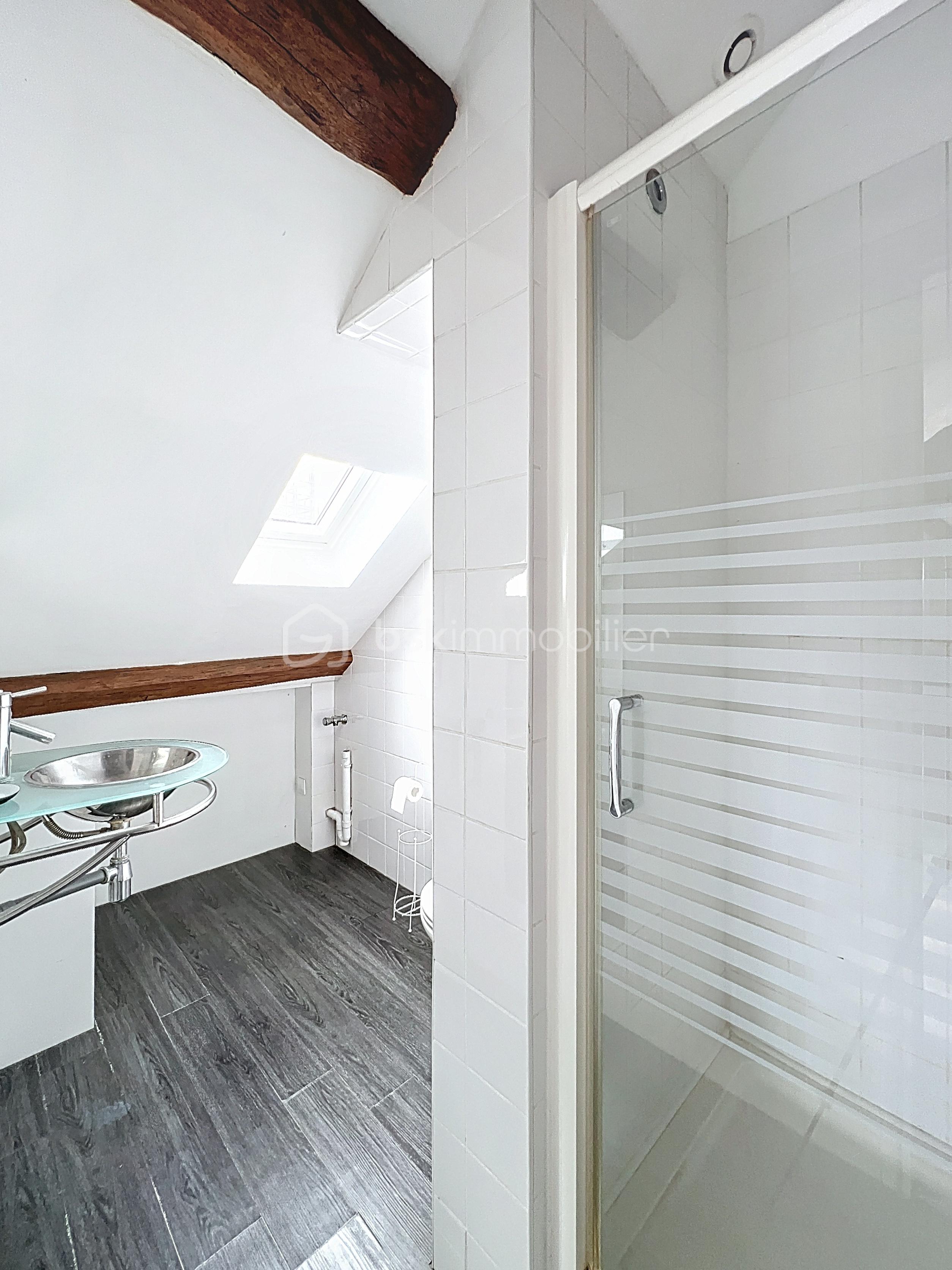 Studette de 28 m² - chevry-cossigny_00015.jpg