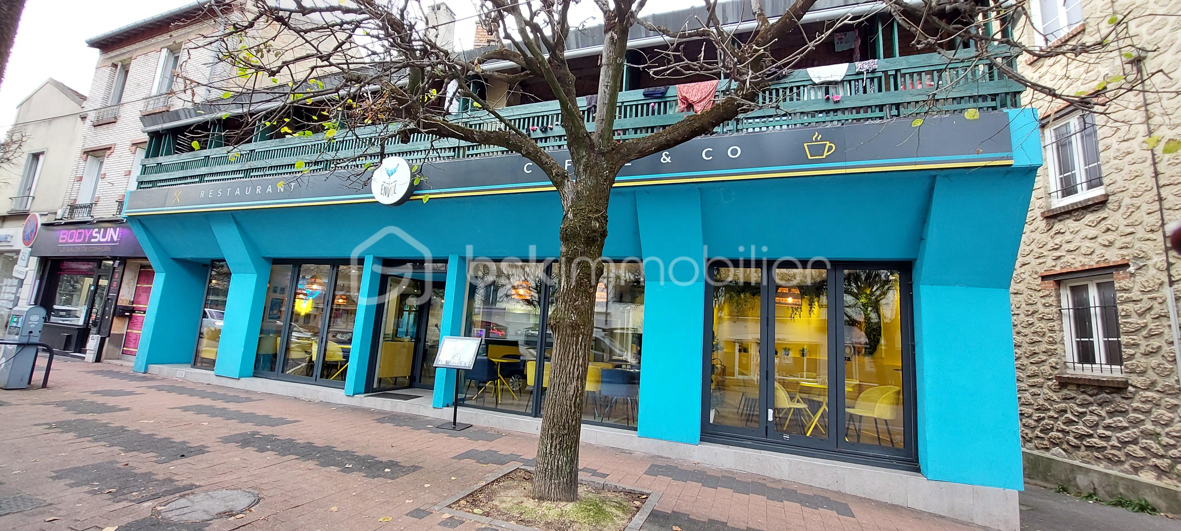 Immeuble commercial de 176 m² - 20231130_151816.jpg