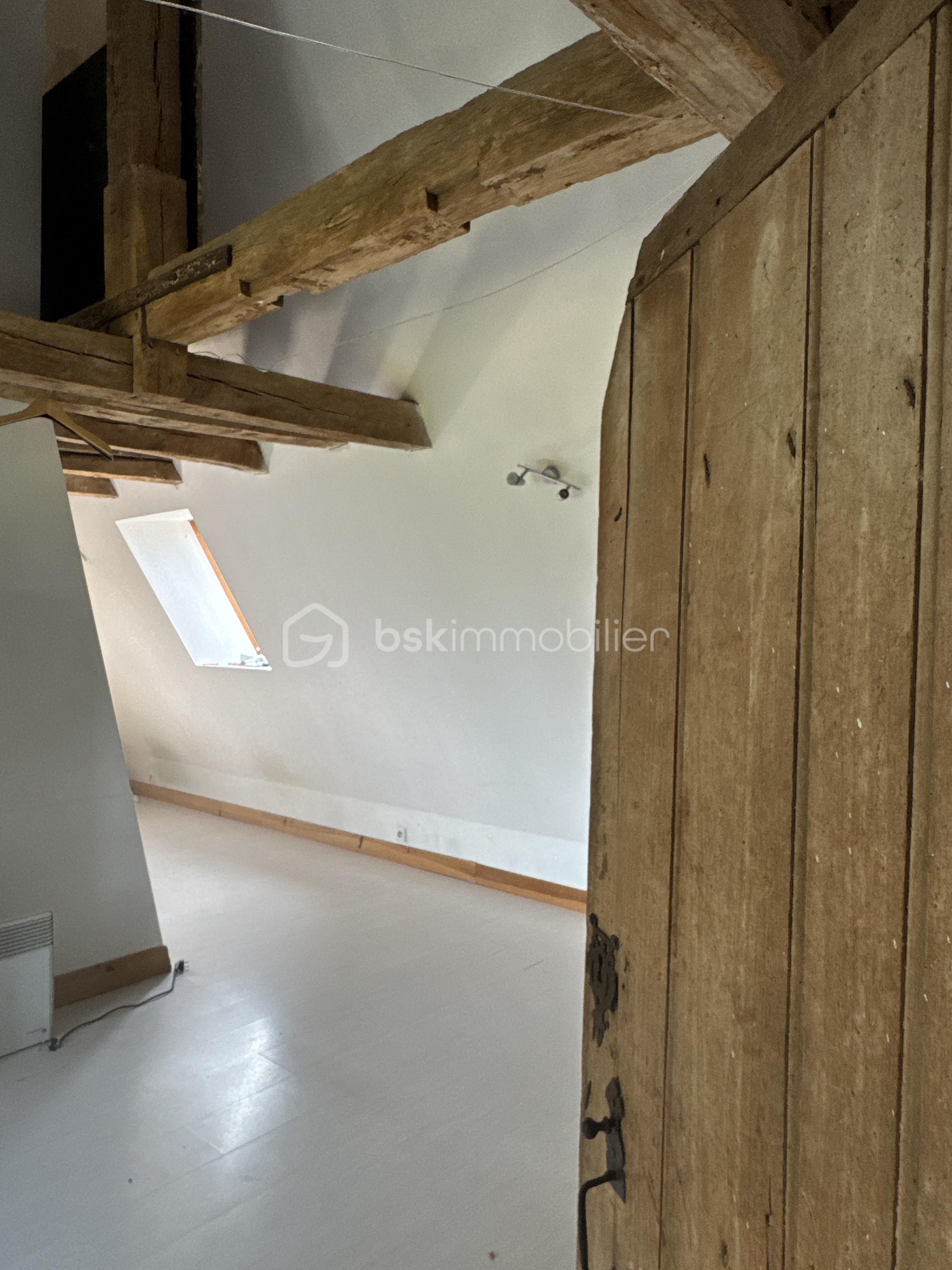 Maison ancienne de 230 m² - DJI_20250805_162219_032.jpeg