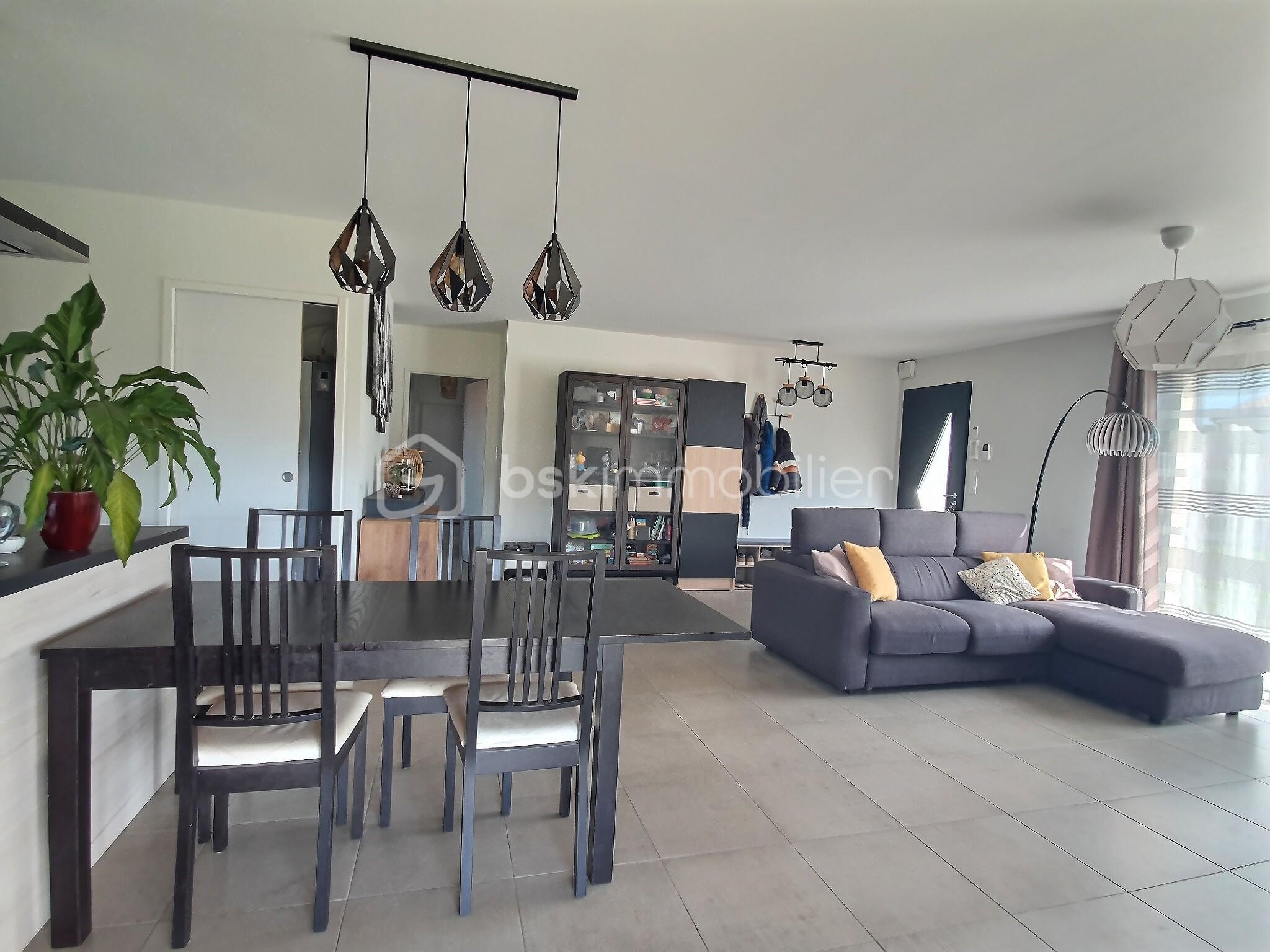 Maison de 124 m² - exposio_132174358.jpg