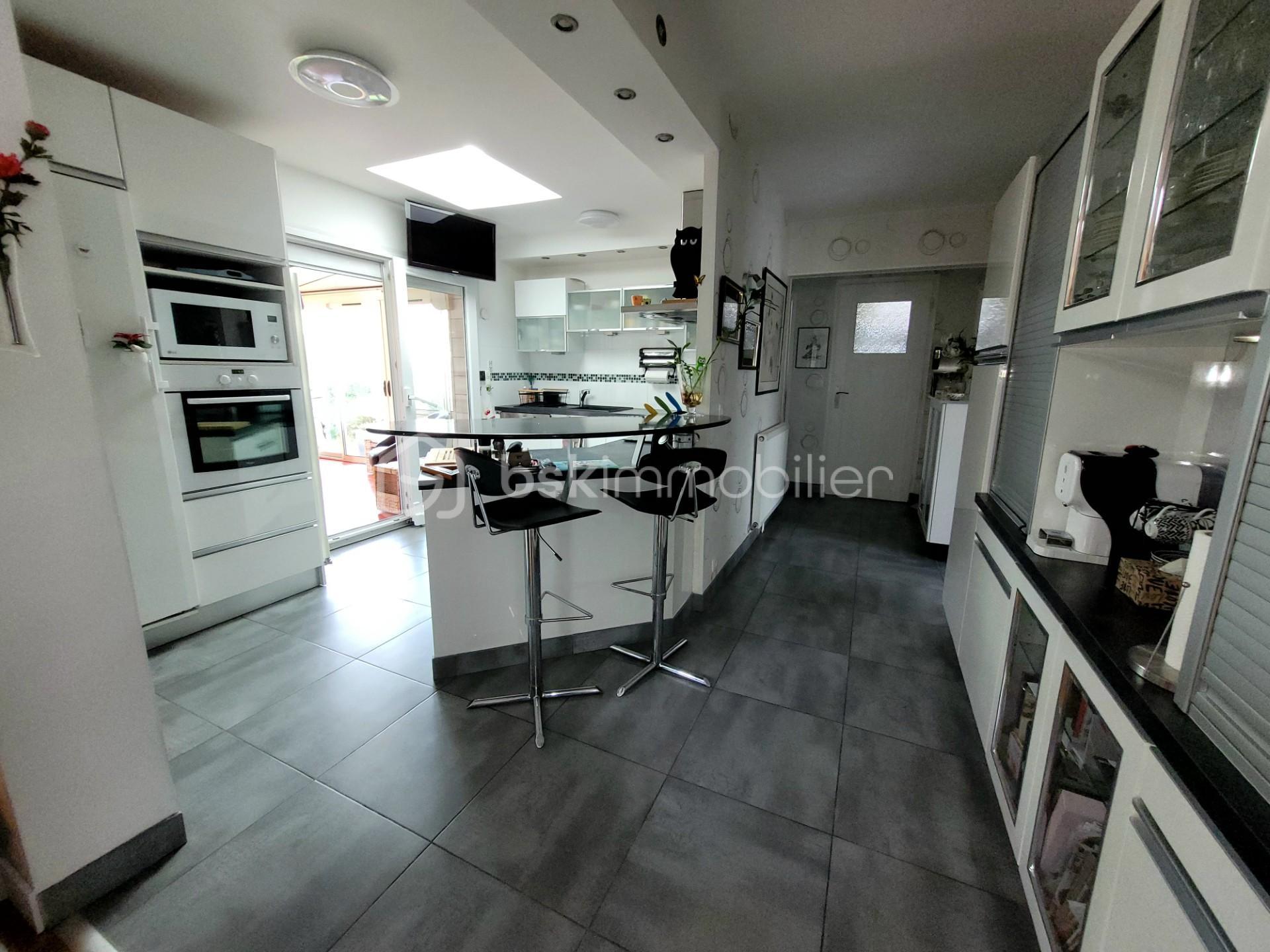 7032ff56-84b7-4730-bcb9-d9d9b4ef68e8.jfif