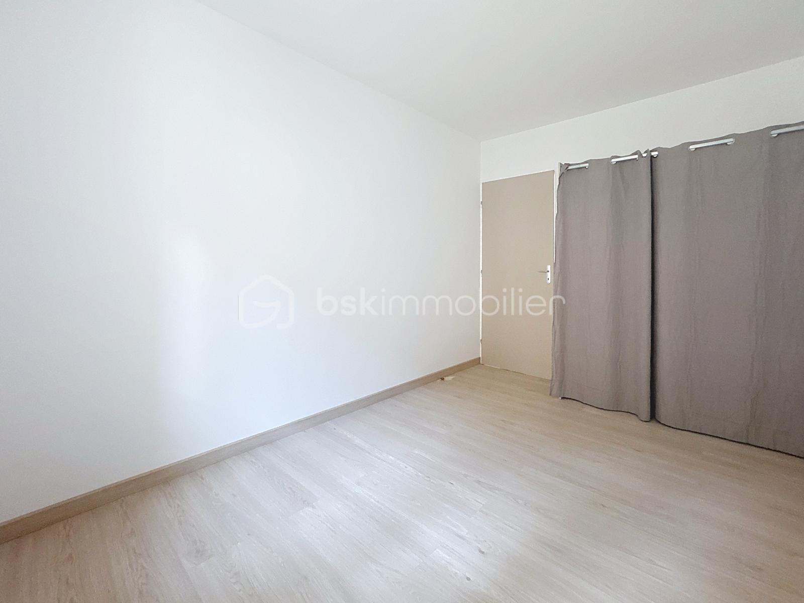 Appartement de 55 m² - 0c7d3900-5443-4a88-825c-84f317d0cb1d.JPG