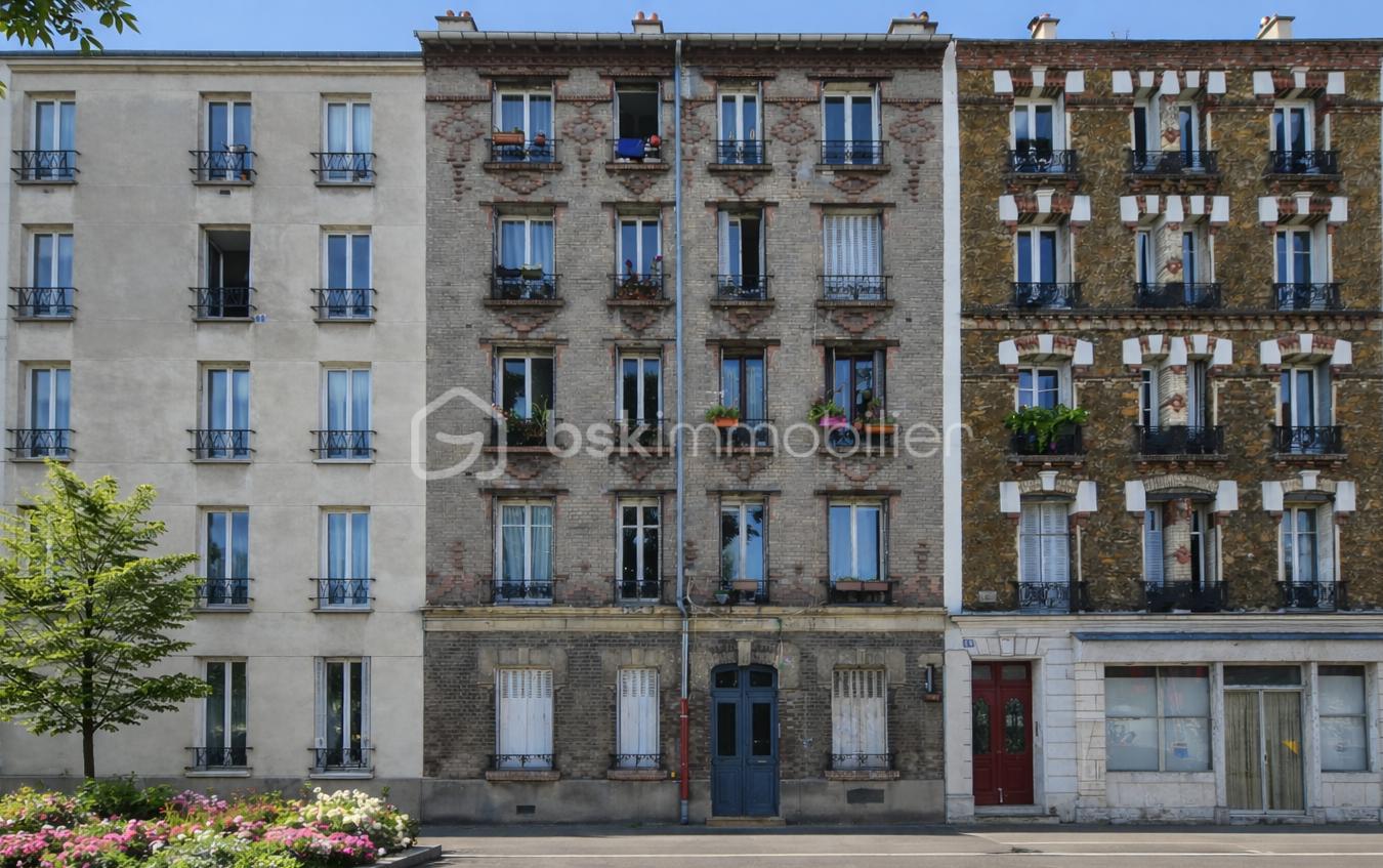 ChatGPT Image 24 févr. 2026, 23_32_12.png