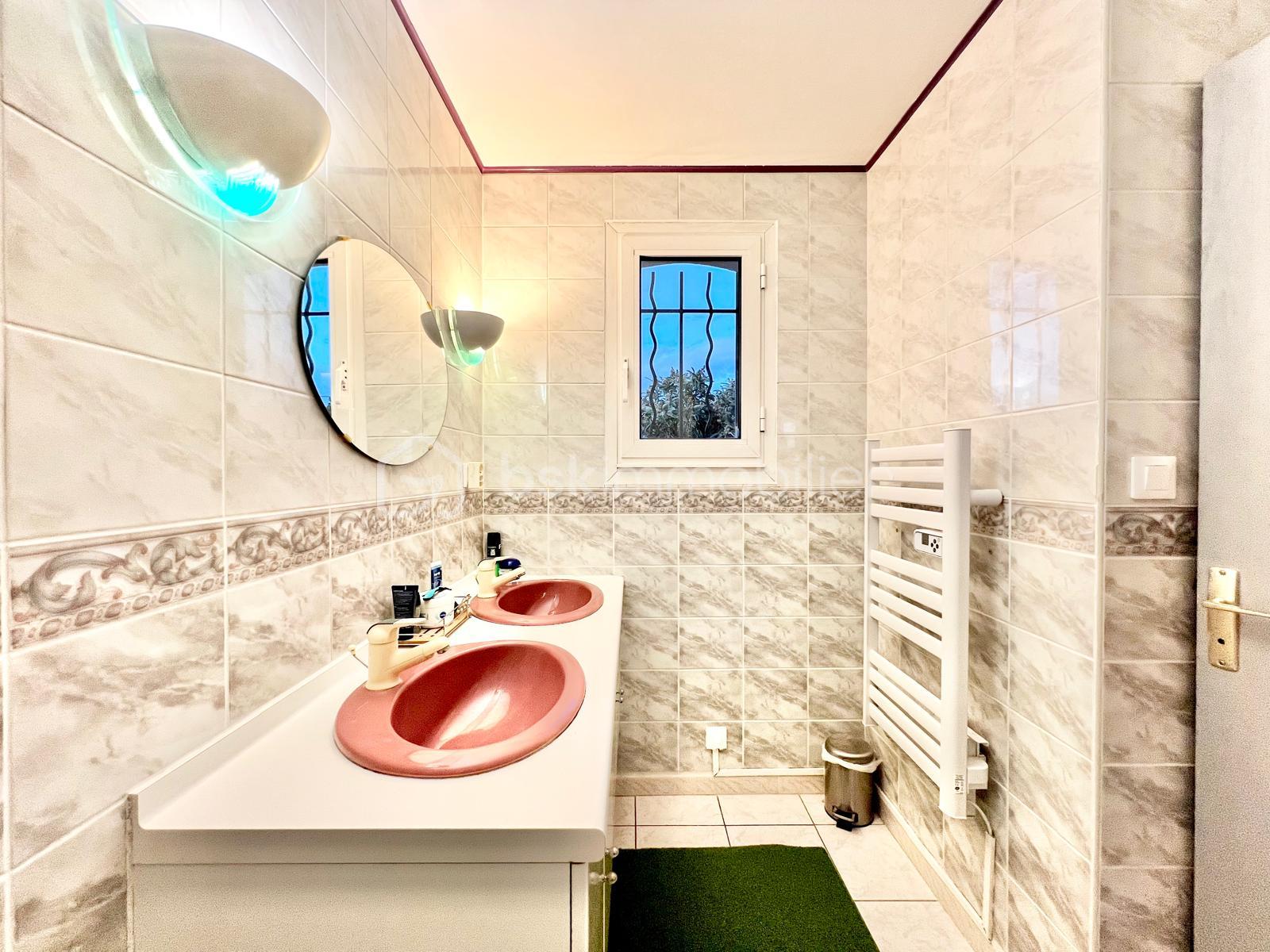 Villa de 165 m² - 0c2aecda-2d1d-4eb3-83a0-50cb635ce830.jpeg