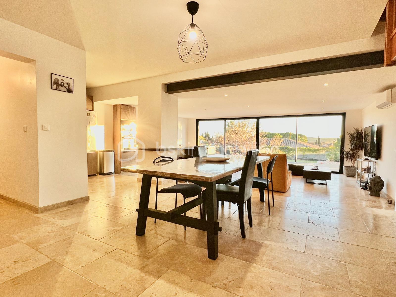 Villa de 165 m² - 595484c1-d8fe-4eee-9d48-2af591b21d50.jpeg