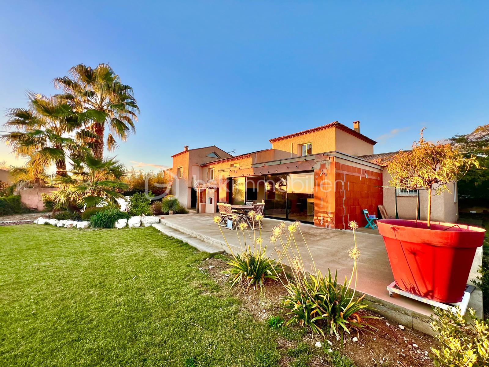 Villa de 165 m² - 1a09ec5a-3184-4959-b311-38d5593d4a36.jpeg