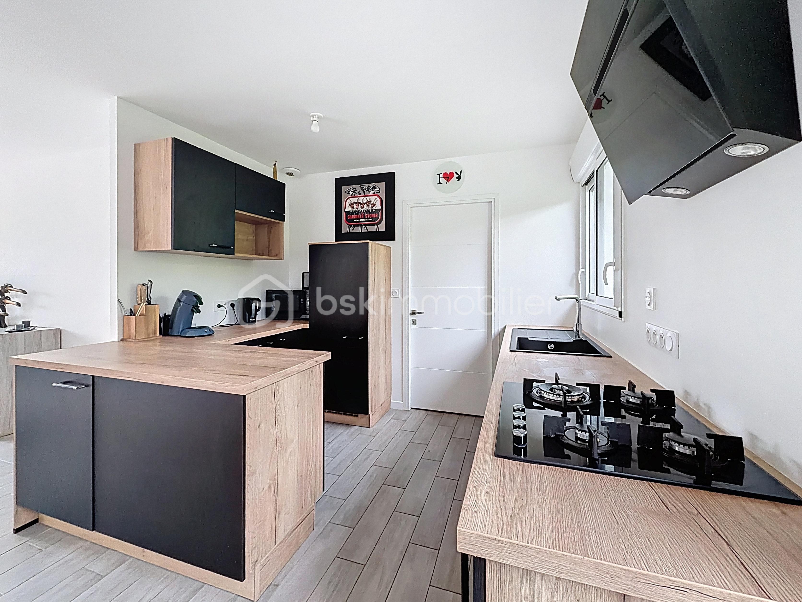 Maison contemporaine de 91 m² - cuisine.jpg