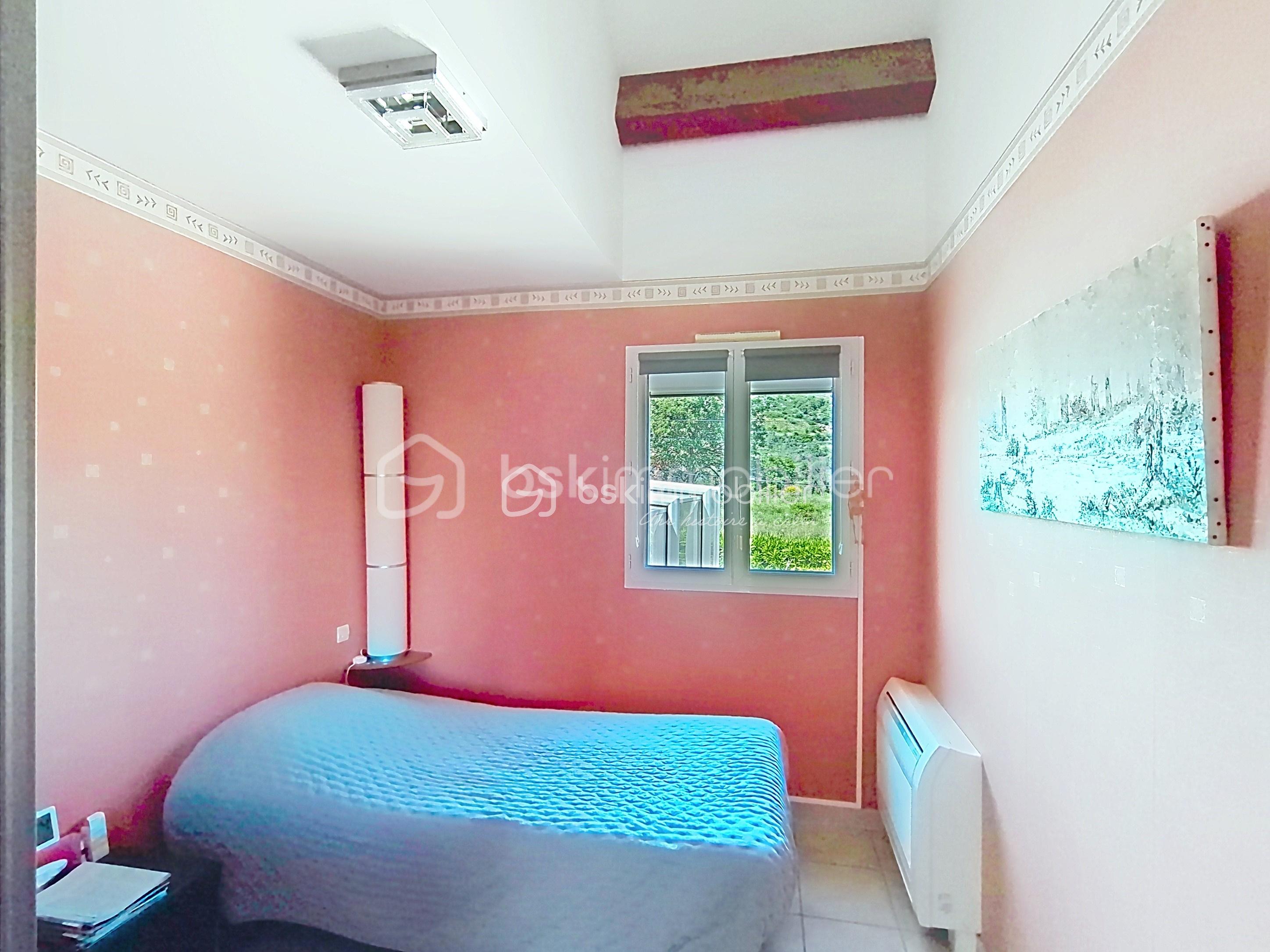 chambre 1 rdc.jpg