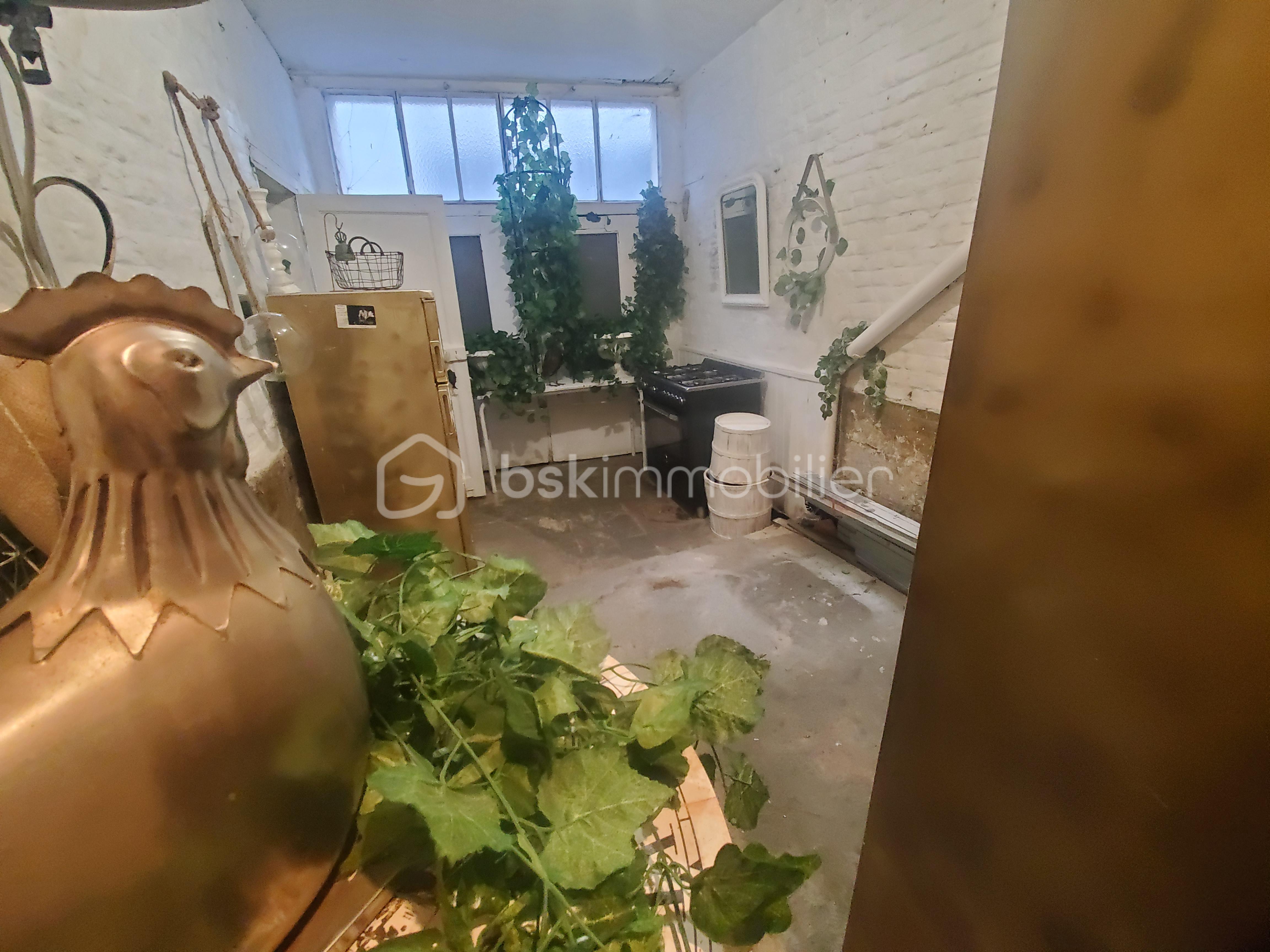 Maison de ville de 102,30 m² - HB LOUBET arr cuis vers fenetre.jpg