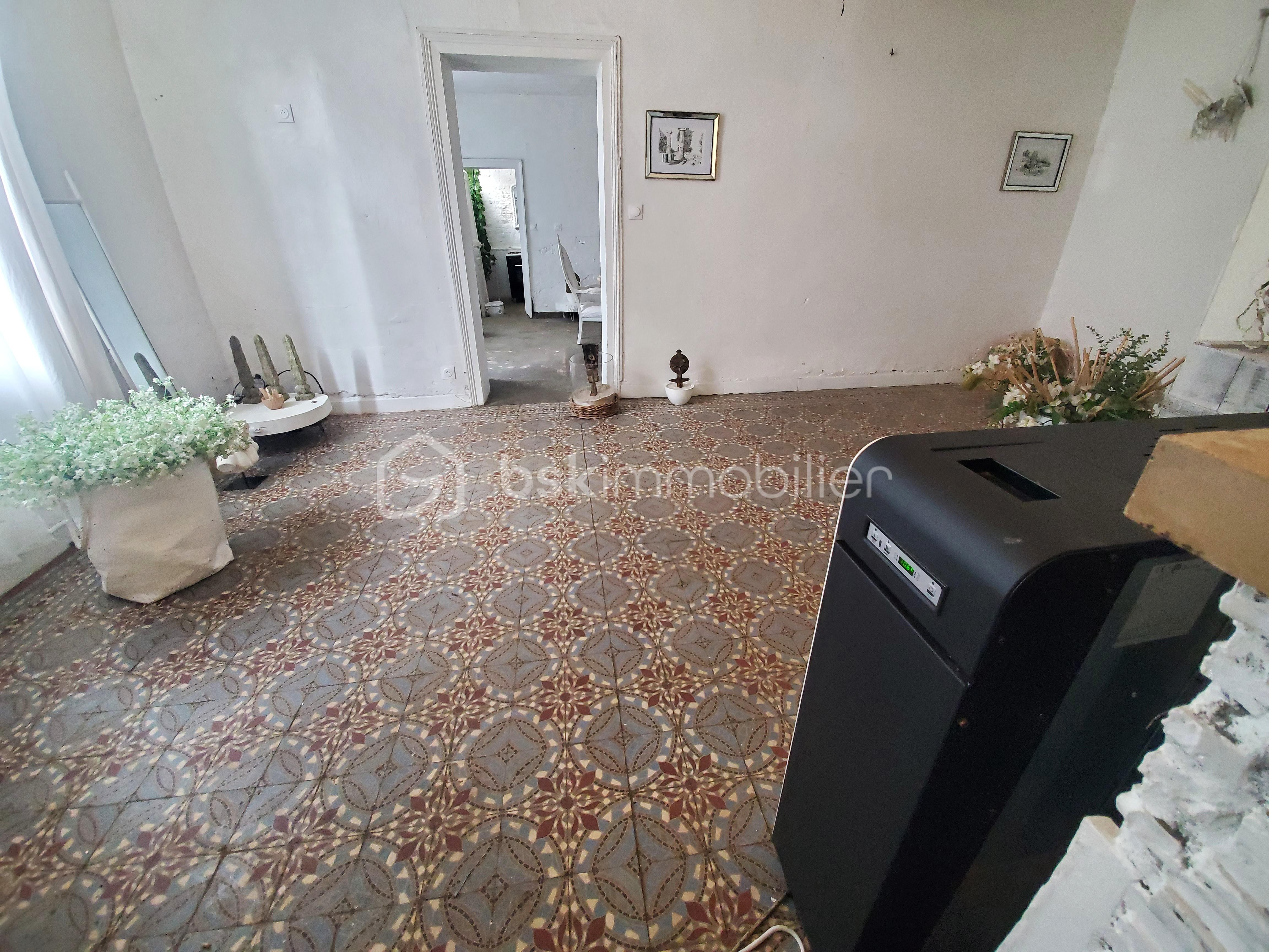 Maison de ville de 102,30 m² - HB LOUBET NEW de séjour vide à arr cuis OK.jpg