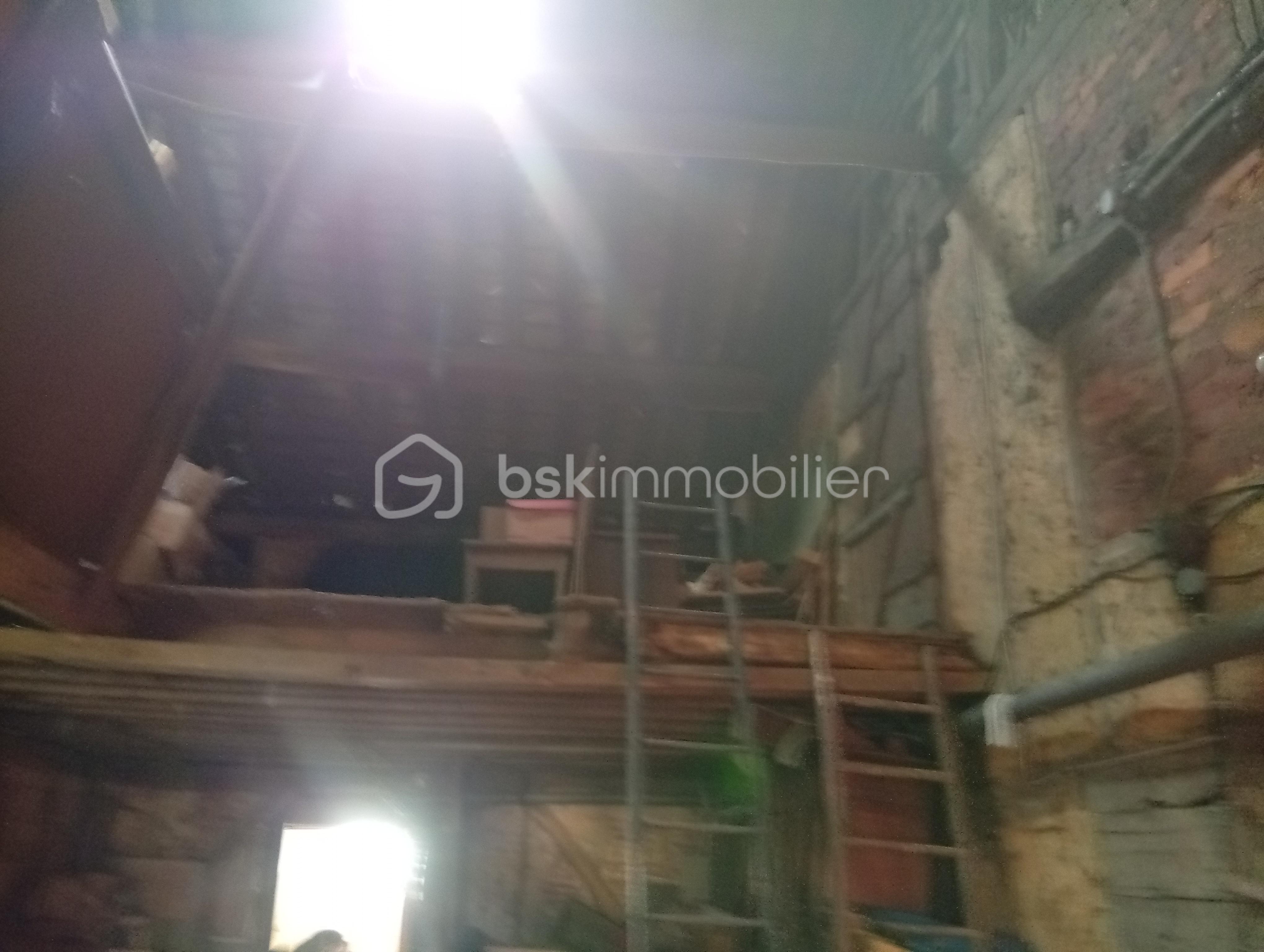 Maison de 147 m² - Grange 3 Regniowez.jpg