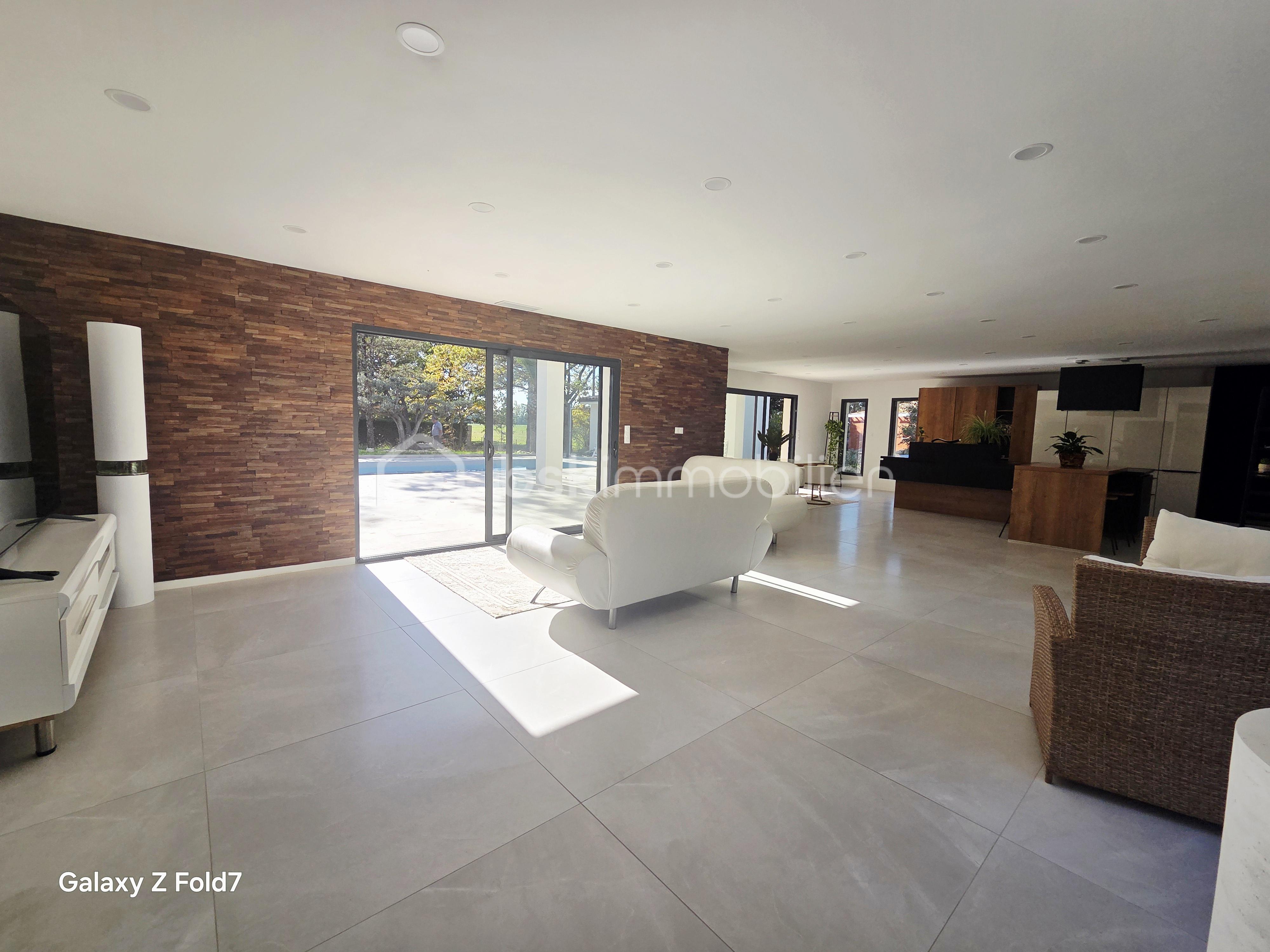 Maison de 176 m² - 20251014_154557.jpg