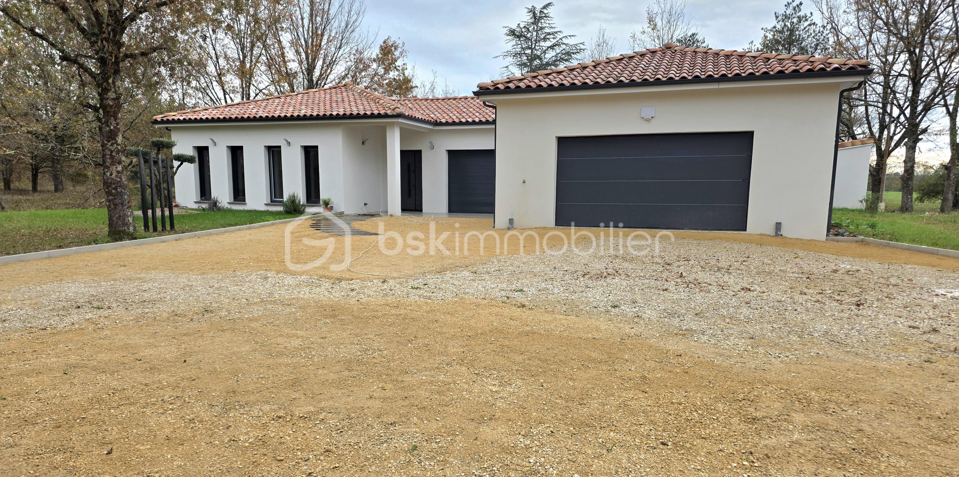 Maison de 176 m² - 20251119_151240.jpg