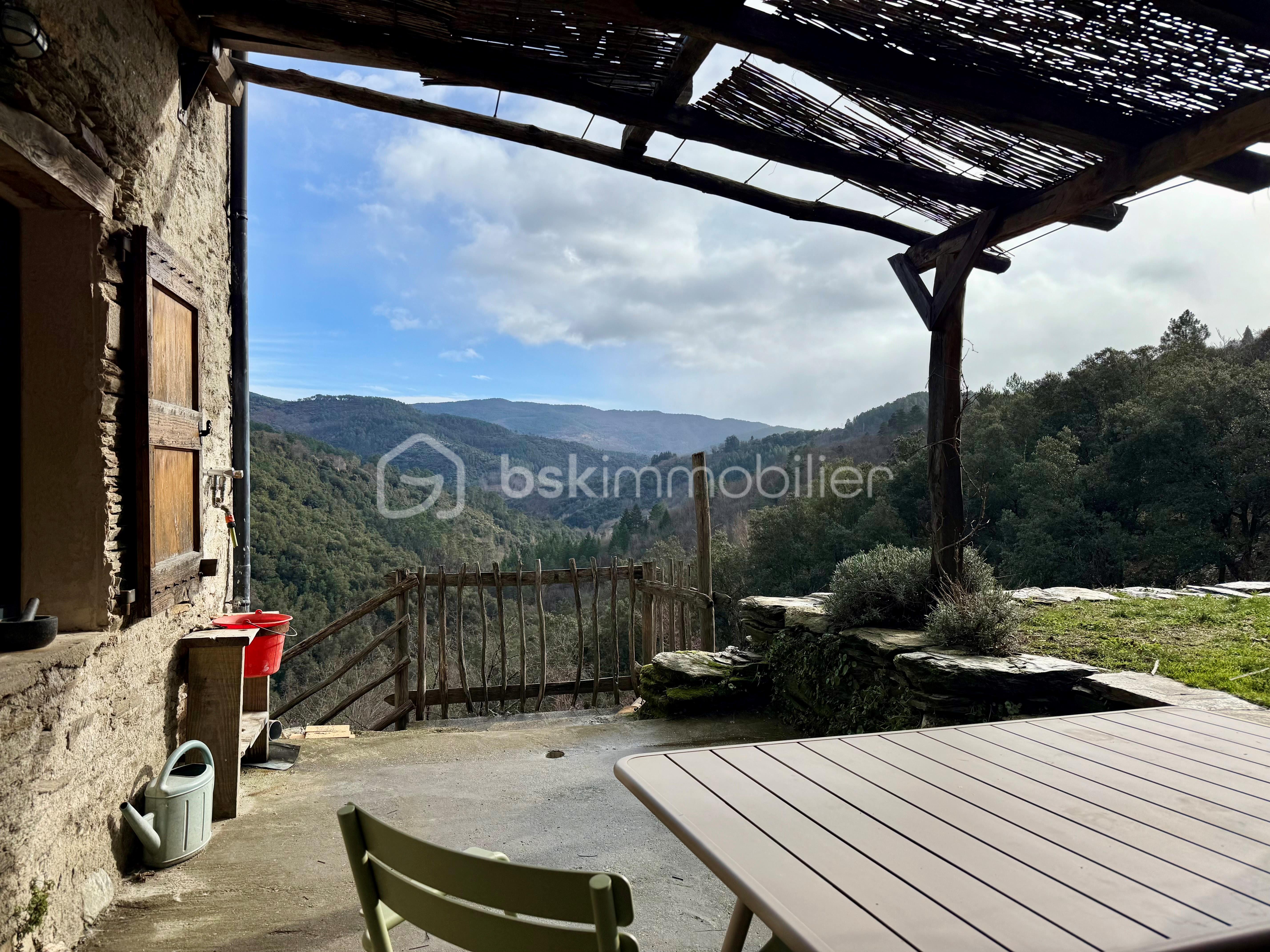 Mas de 90 m² - vue-terrasse3.jpg