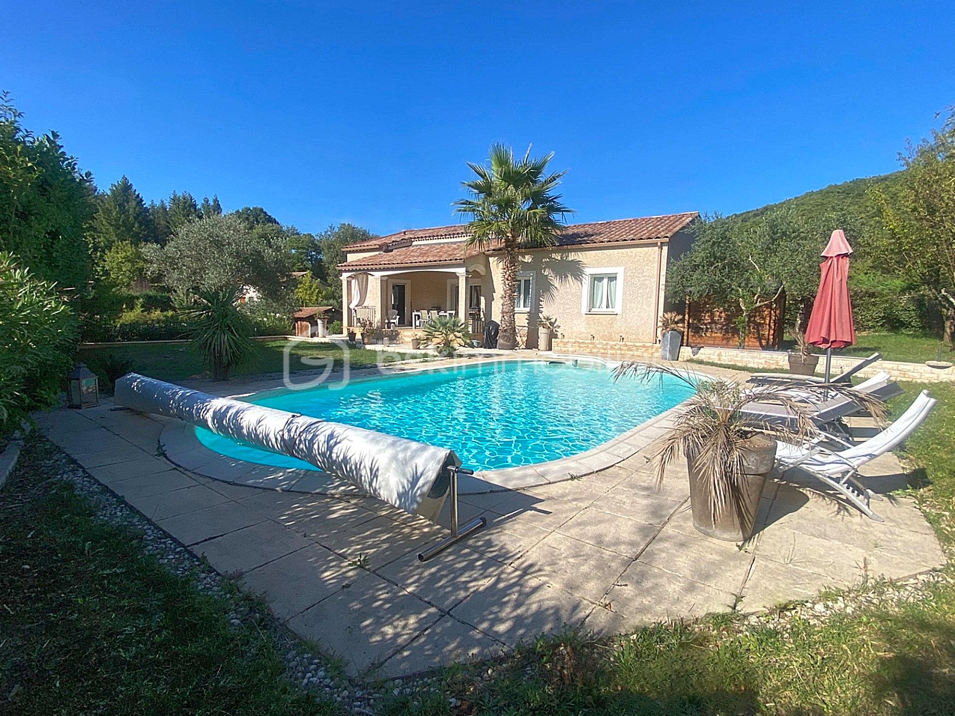 Villa de 124 m² - FB18.jpg