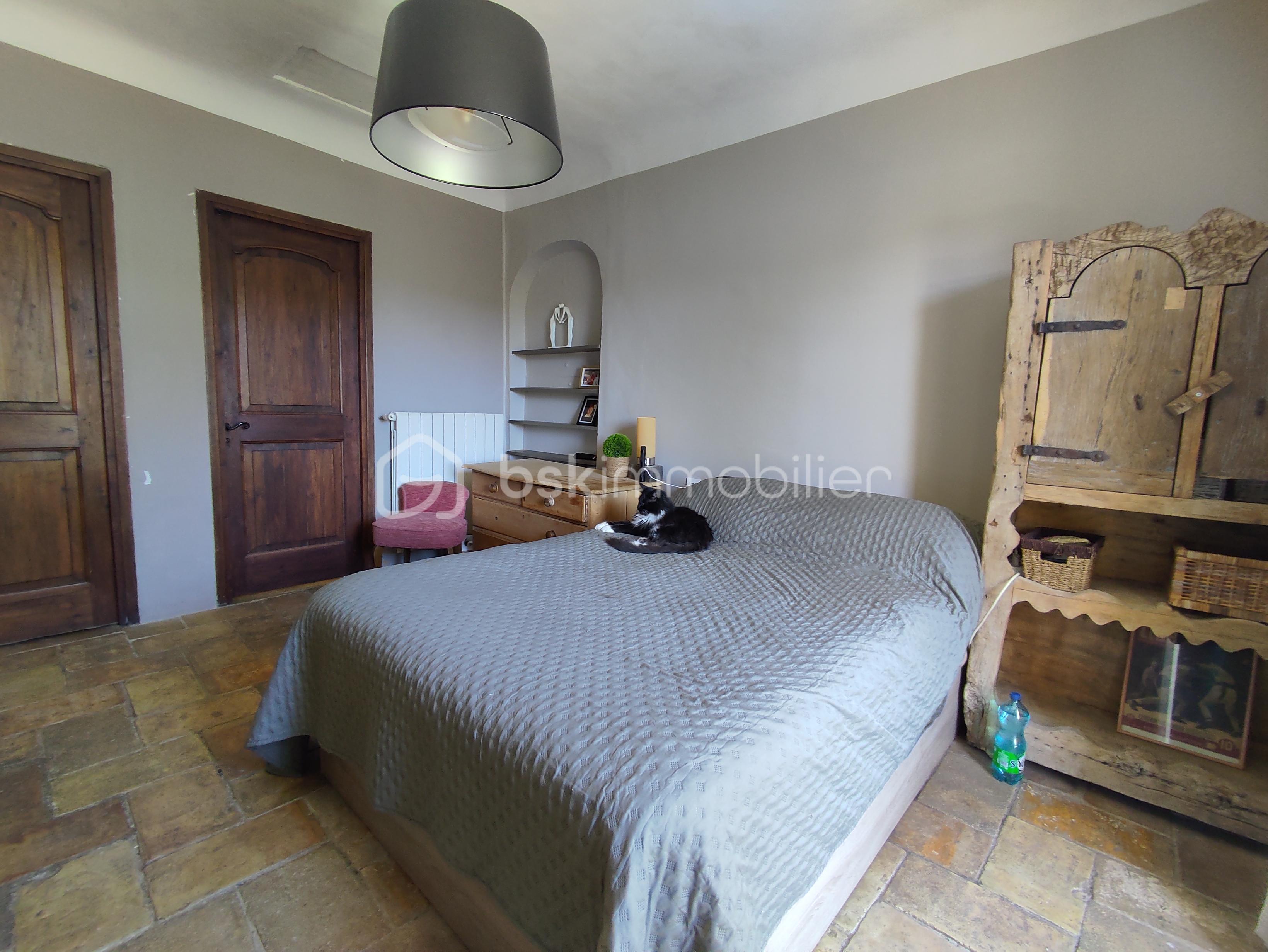 Maison de 145 m² - 1758107653712.jpg