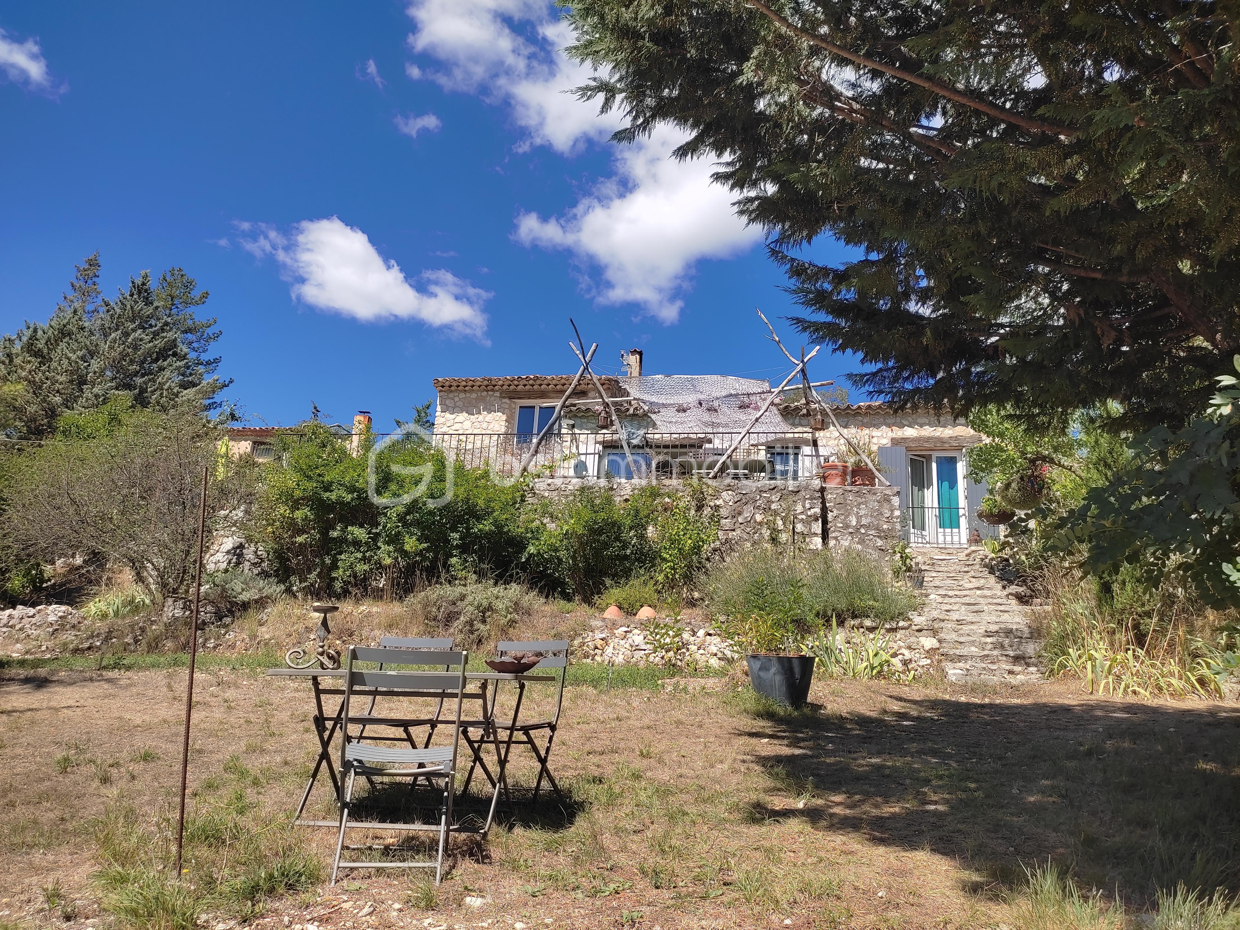 Maison de 145 m² - 1756828863327.jpg
