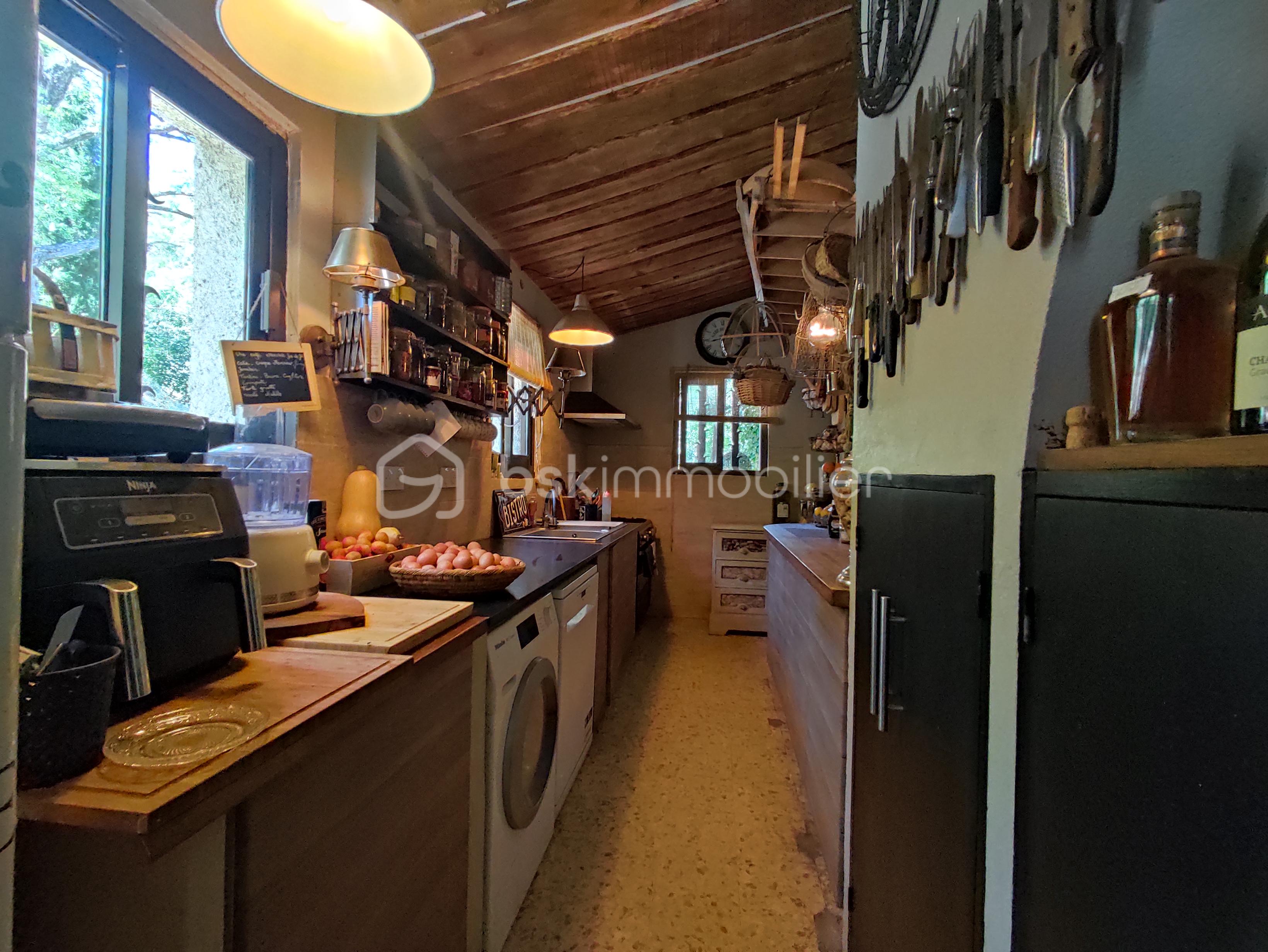 Maison de 145 m² - 1758107653447.jpg