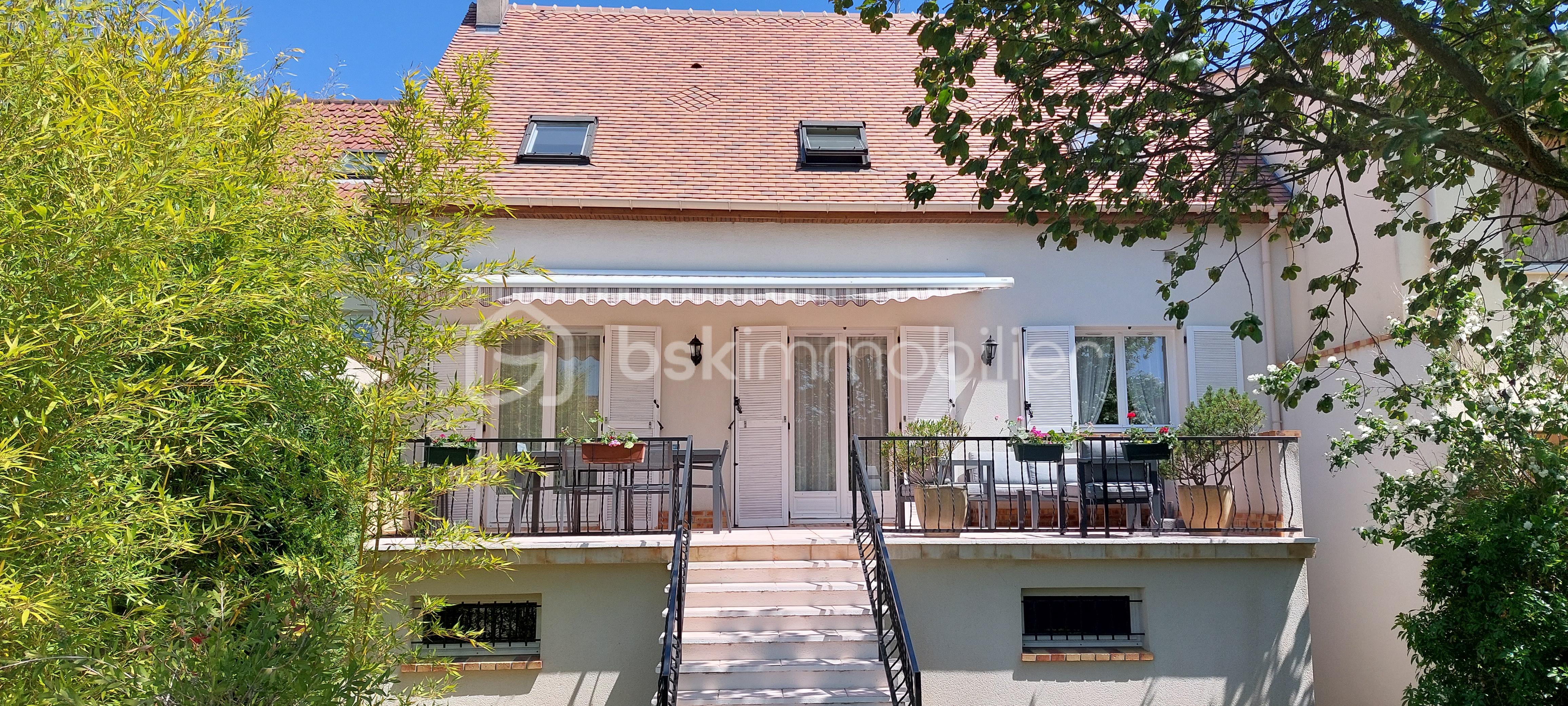 Maison 6 pièces 126 m² · à Tremblay-en-France · 125,5 m² · 399 000 €