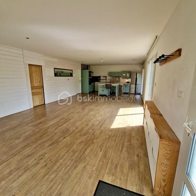 6eba3ba2-42fe-4b9a-a220-e280e5bd4bb7.jpg