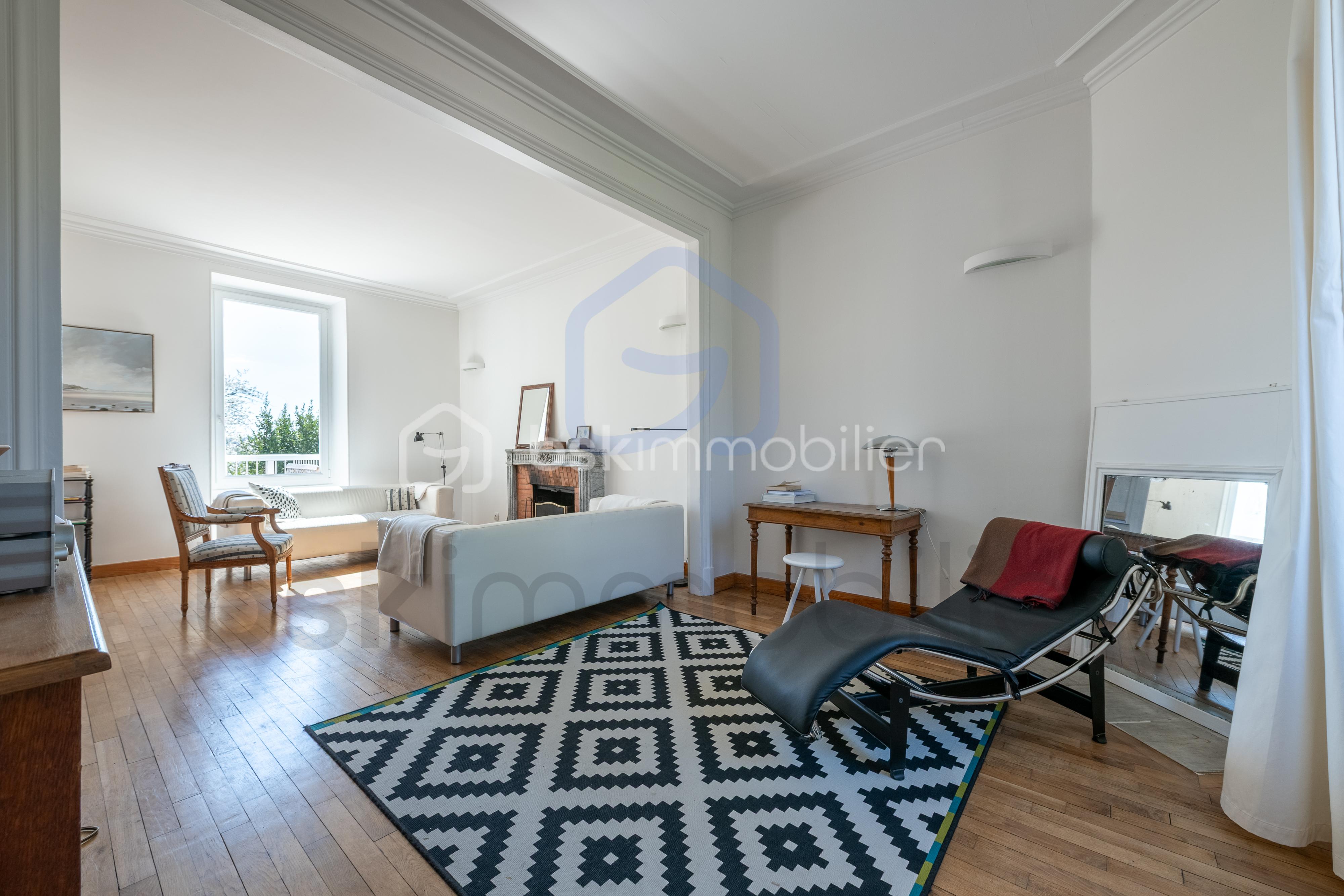 Demeure de 261 m² - LEON-BskBriceLeiber-OlivierReynes-11.jpg