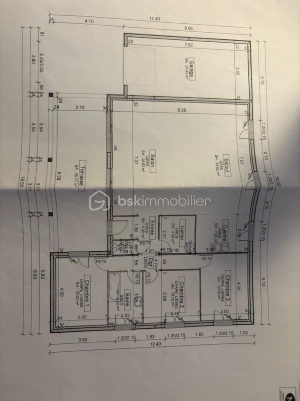 Maison traditionnelle de 124 m² - thumbnail_att.0TnrKg5RzWWBRsqf7ajKELPXJxQD4_-oPc4JeCocHjI.jpg