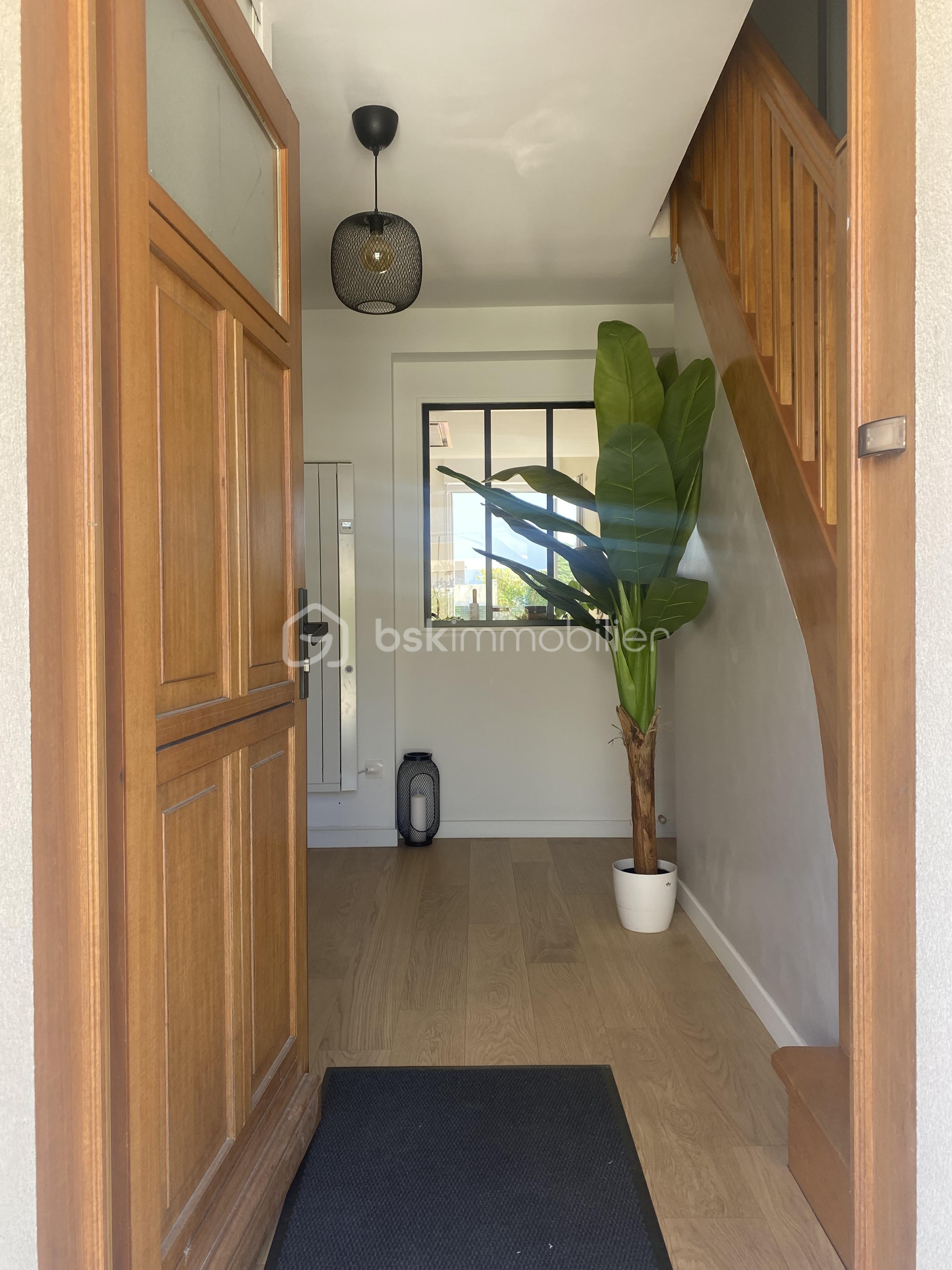 Maison de 87 m² - ENTREE.jpeg