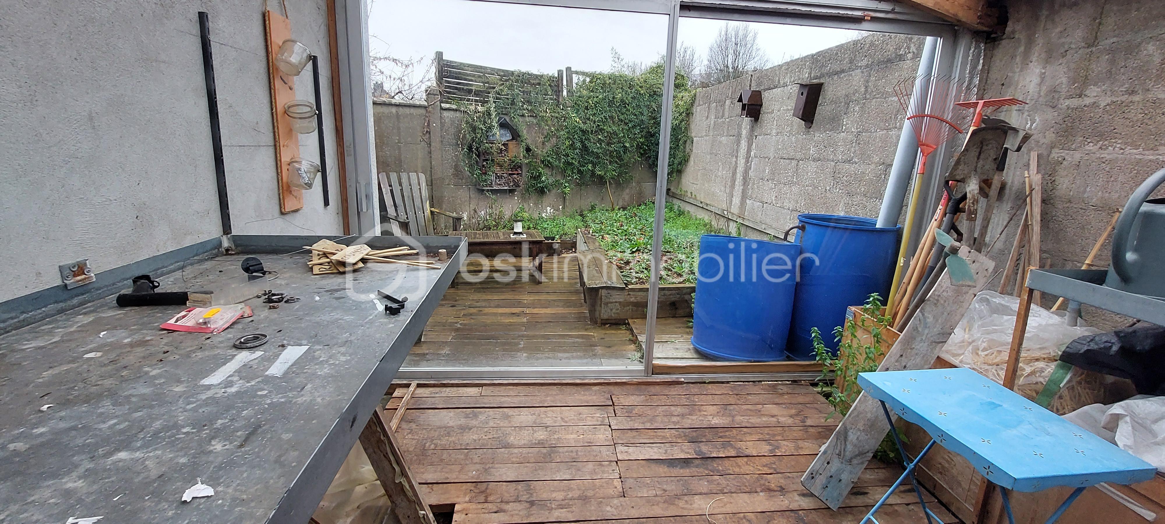 Local d activites de 200 m² - Atelier5.jpg