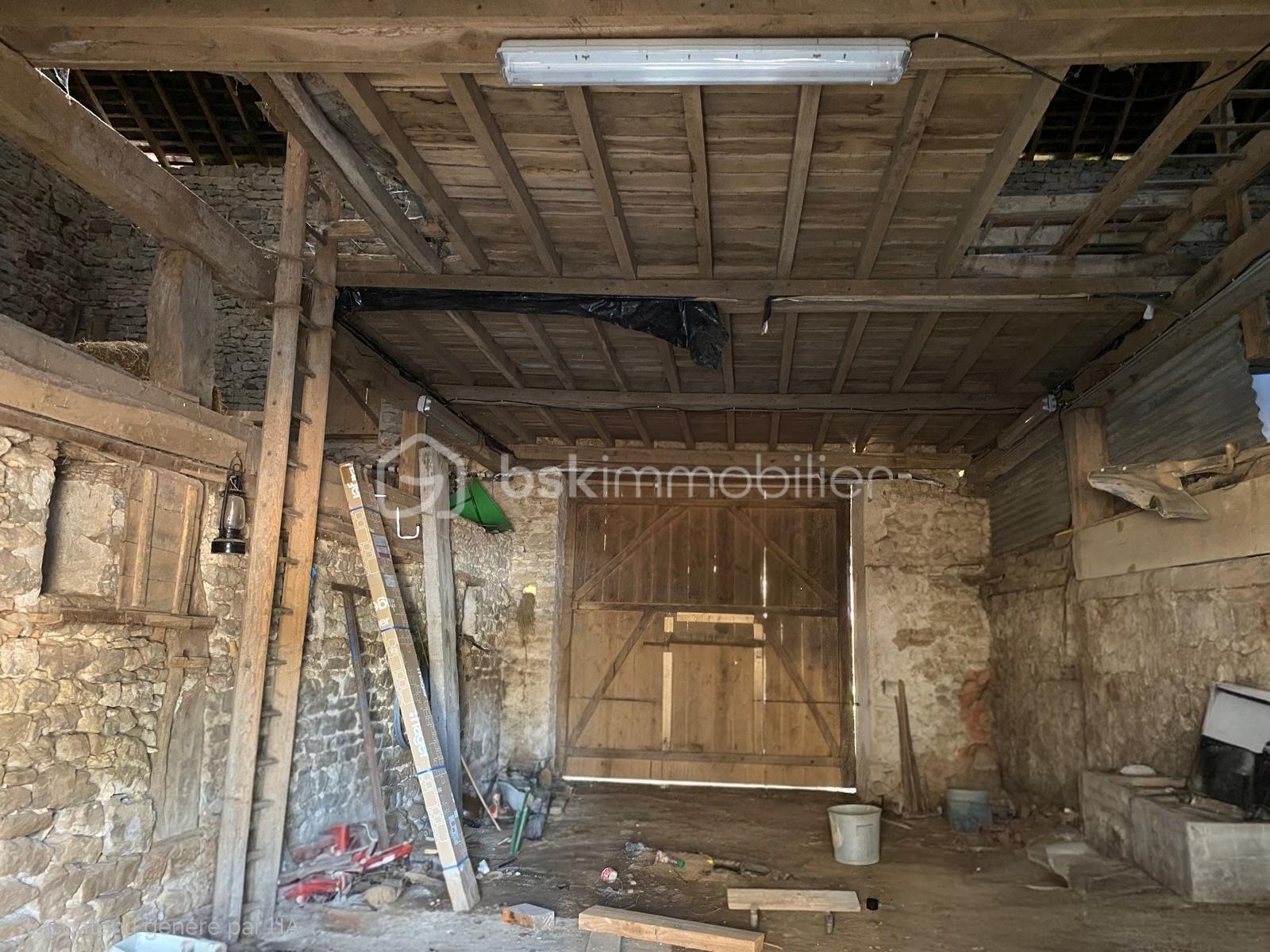 GRANGE INTERIEUR.jpg