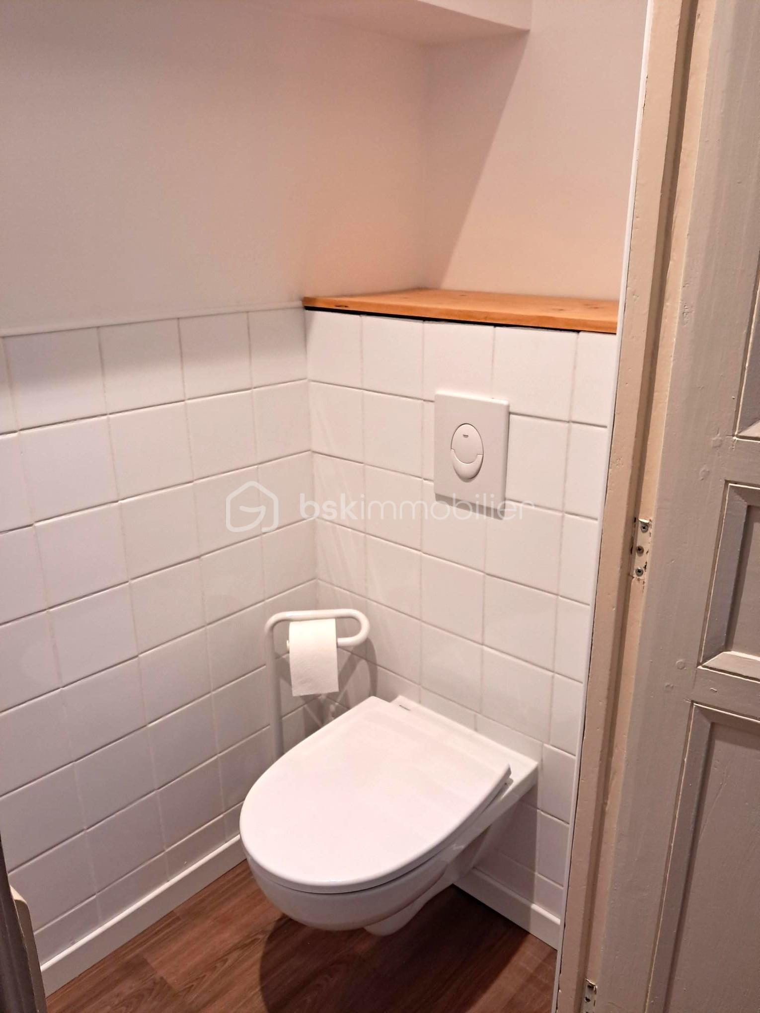 Maison ancienne de 90 m² - 21c-wc.jpg