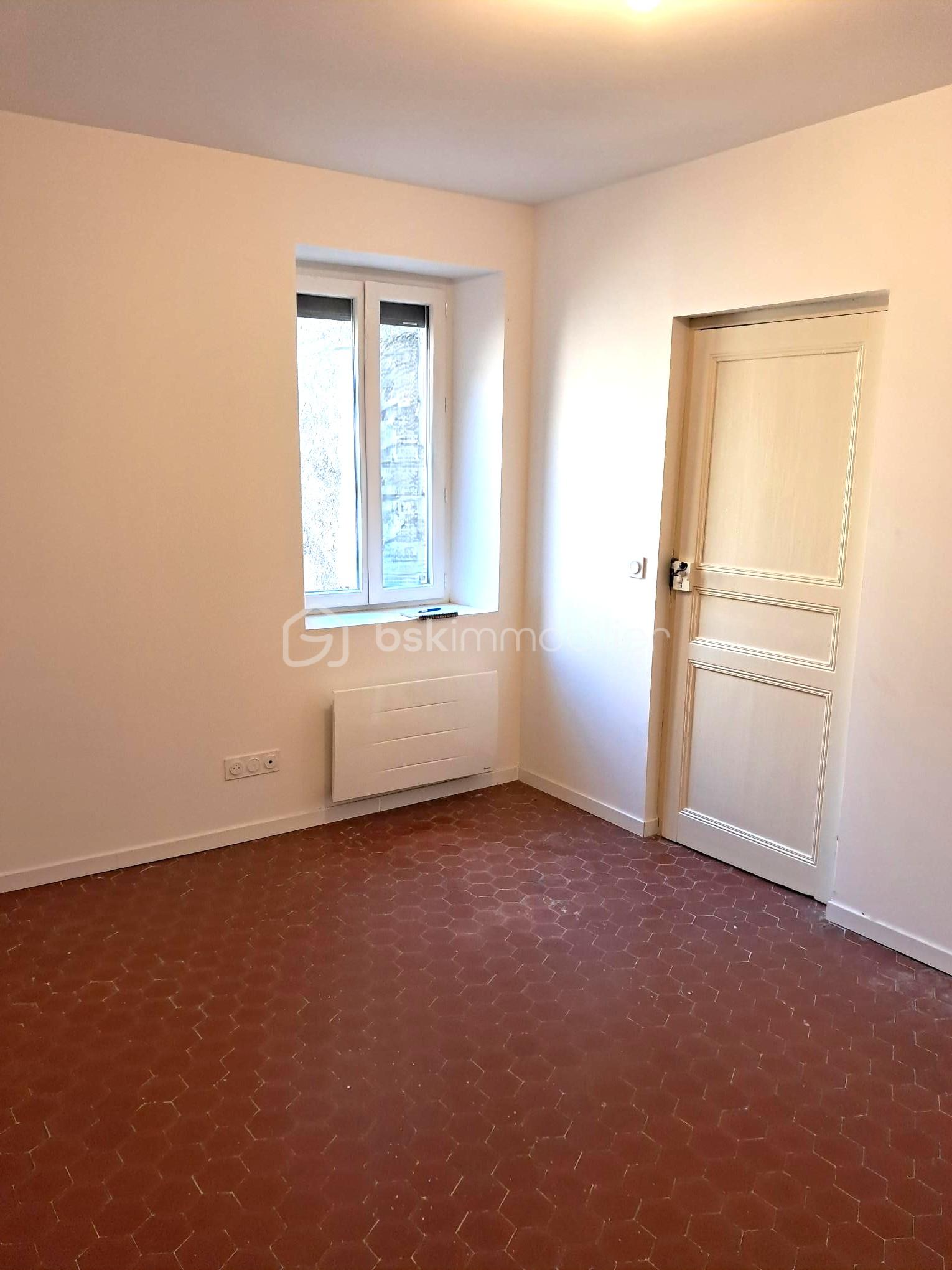 Maison ancienne de 90 m² - 19b-chambre.jpg