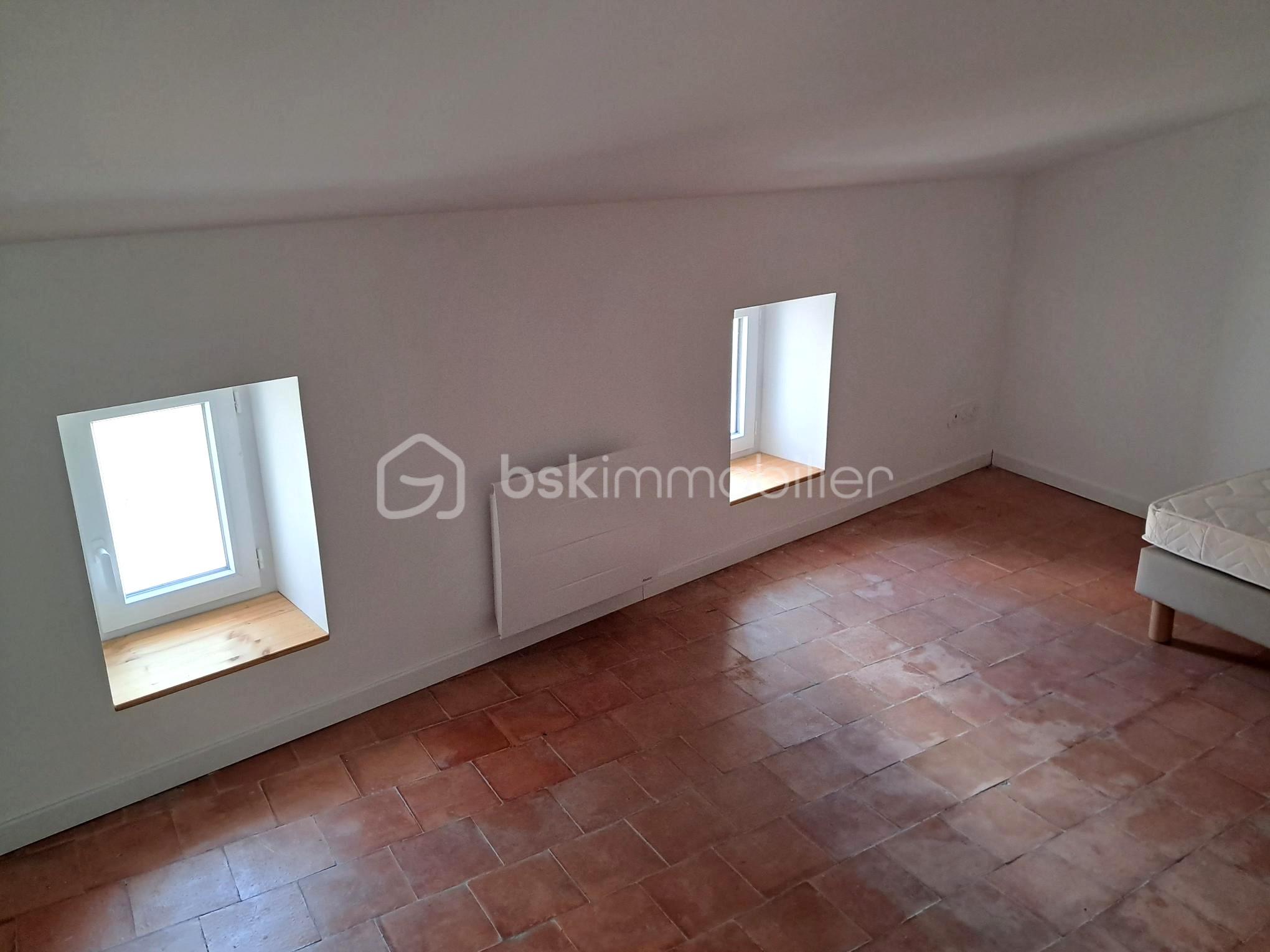 Maison ancienne de 90 m² - 17-chambre enfants.jpg