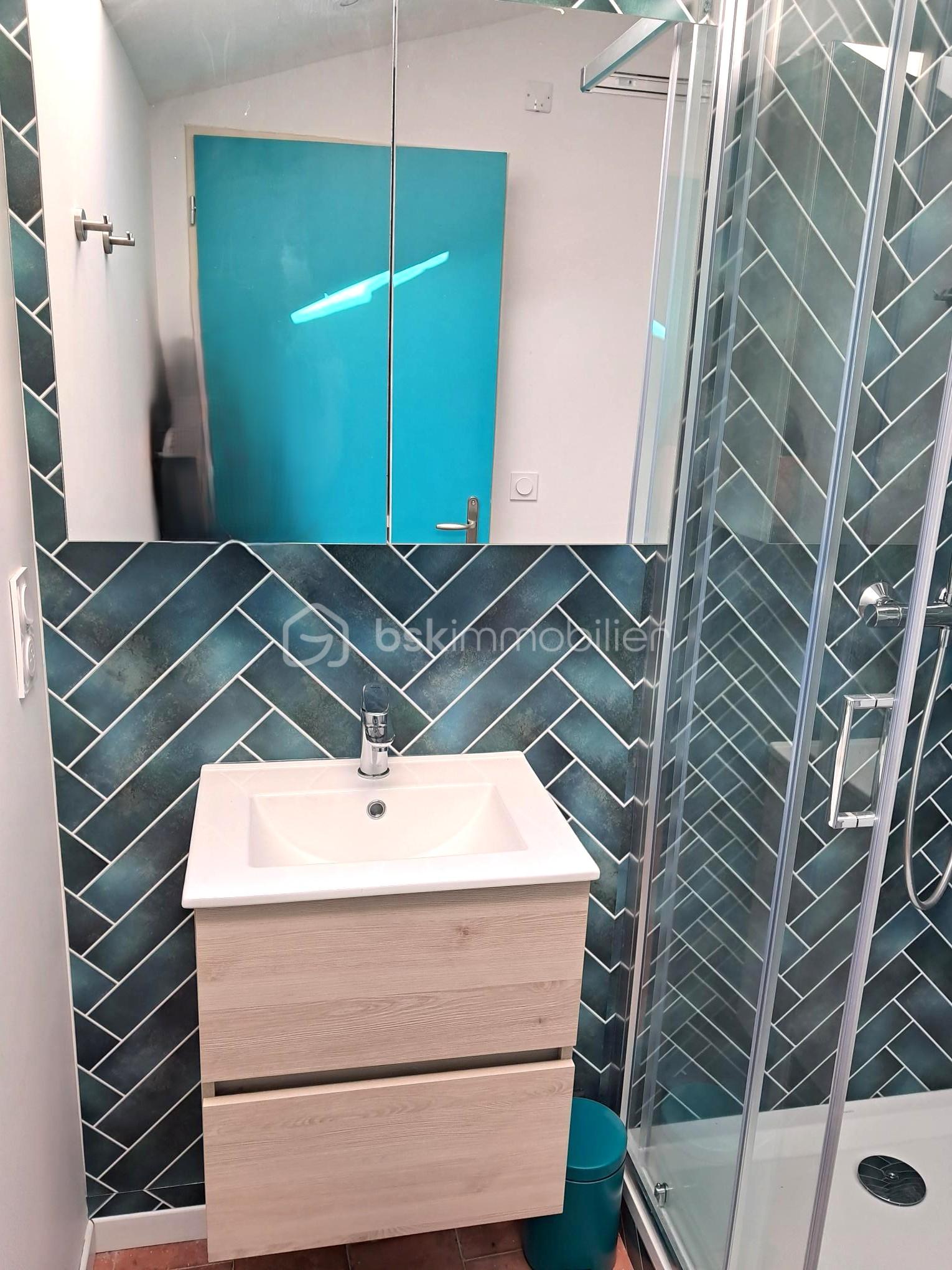 Maison ancienne de 90 m² - 21-salle eau.jpg