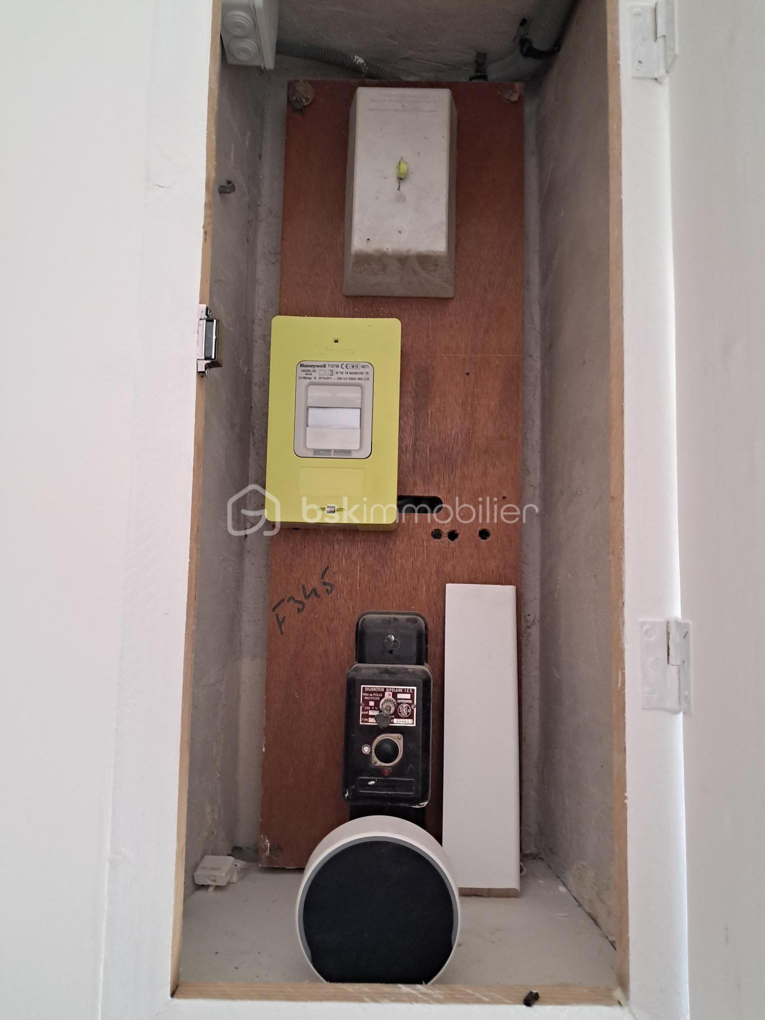 Maison ancienne de 90 m² - 101-compteur.jpg