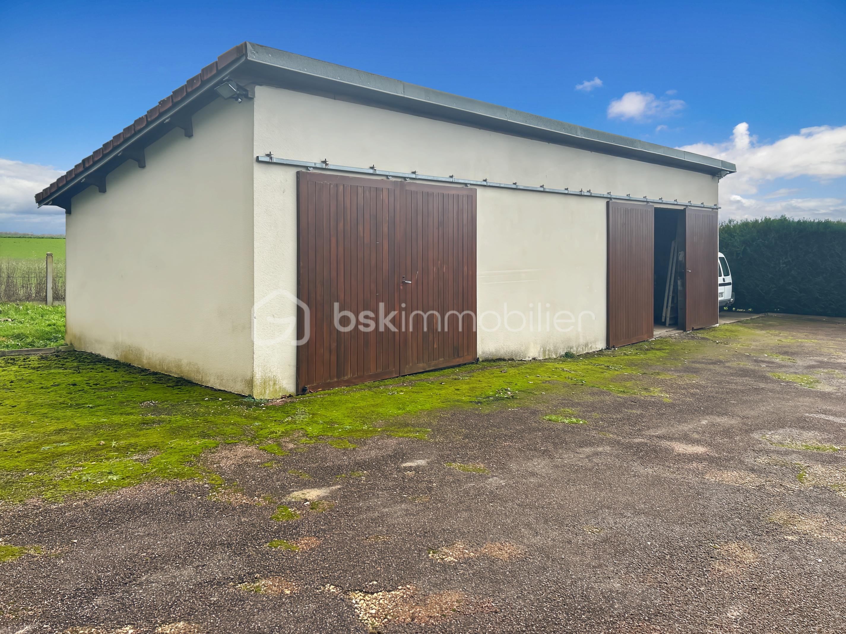 Maison traditionnelle de 117 m² - Photo-37 4.jpeg