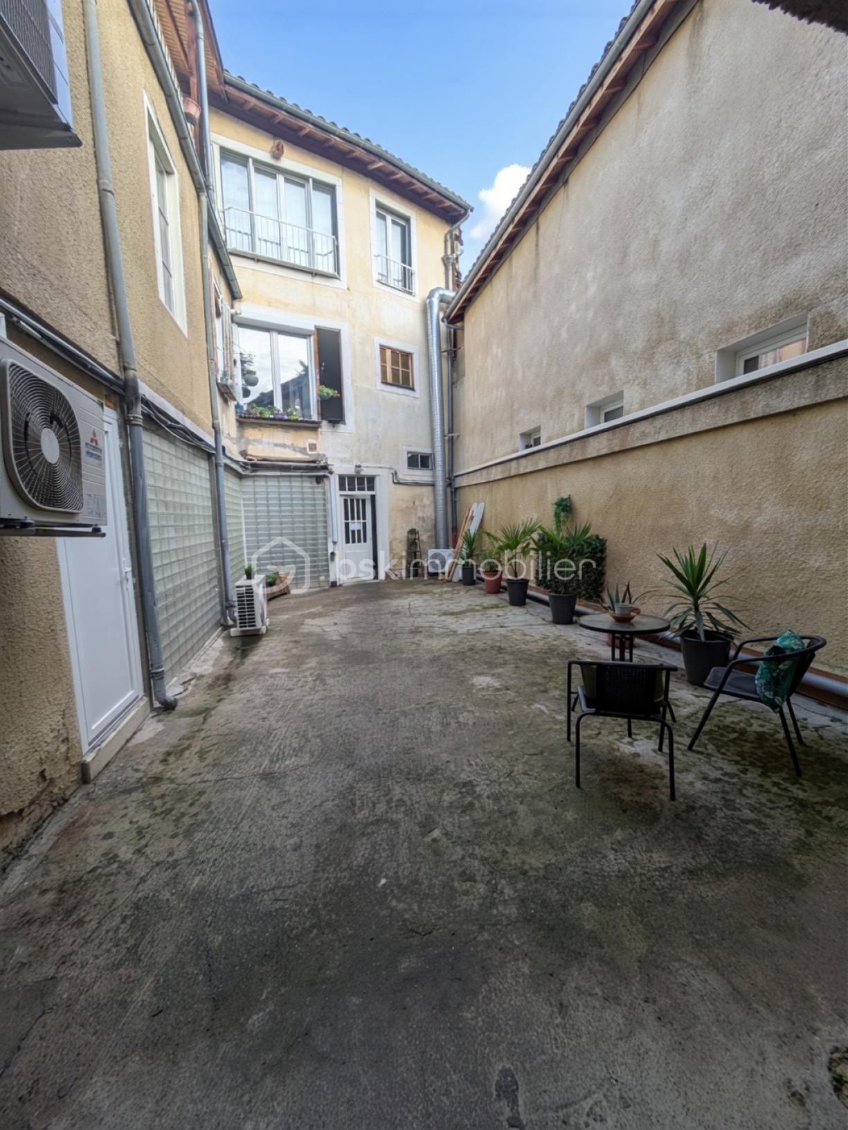 Appartement de 98,30 m² - 379d916728d2915-1.jpg