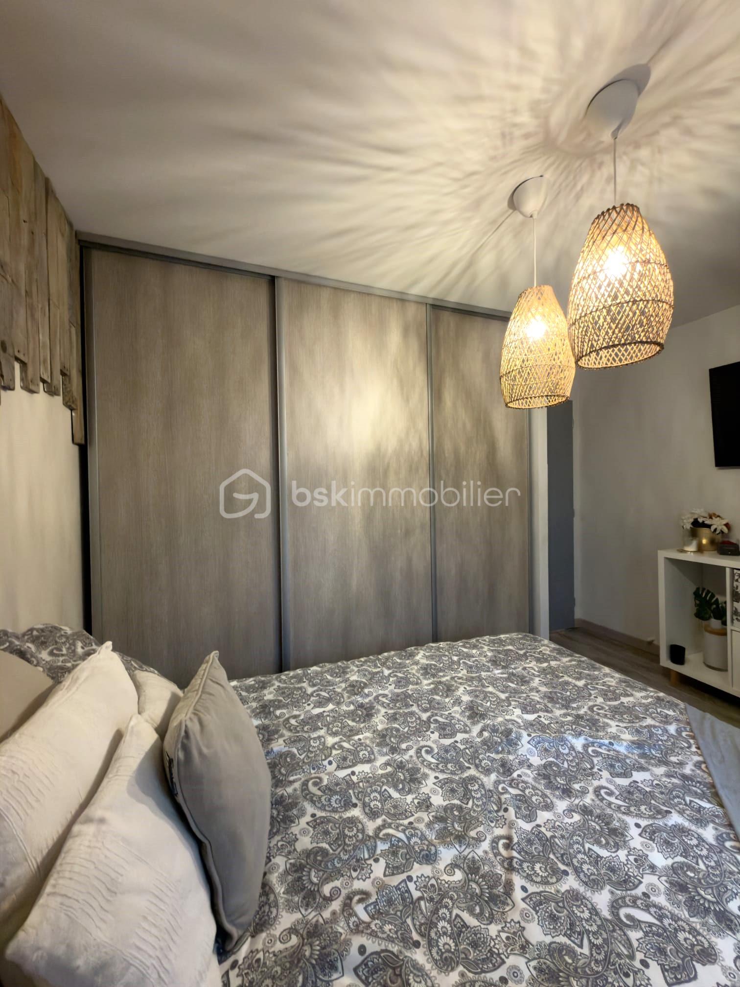 Maison Virieu Les Tournelles Chambre 3.jpg