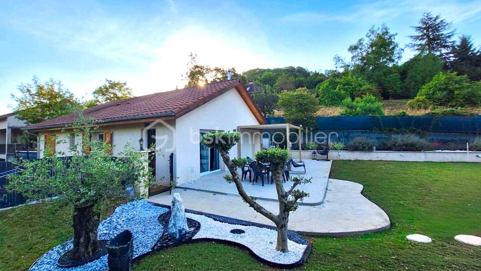 Maison Virieu Les Tournelles Façade Sud 2.jpg