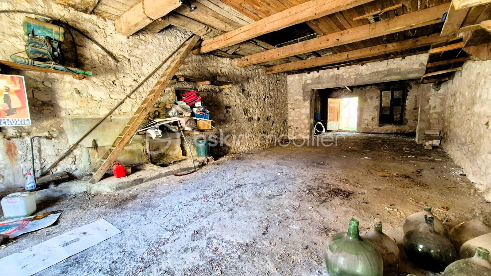 Parking de 72 m² - IMG-20251020-WA0030.jpg