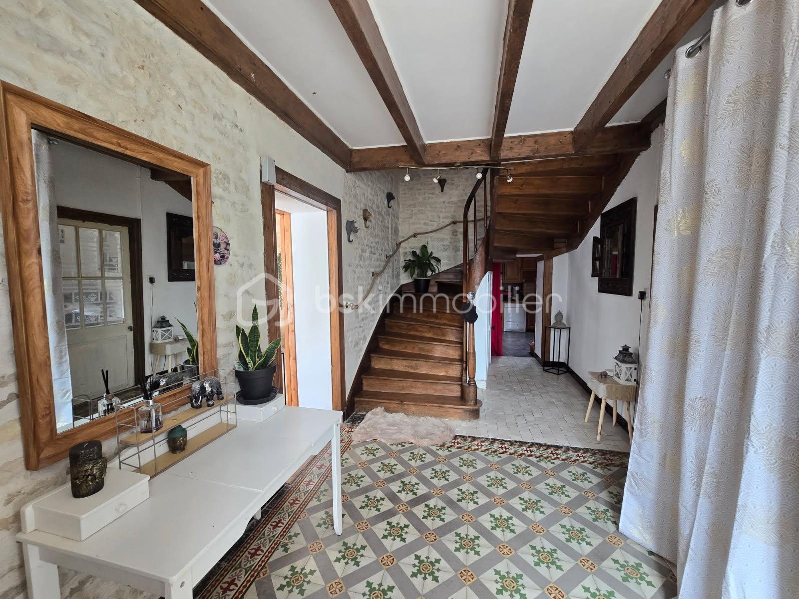 Maison de 288 m² - entree 1 .jpg