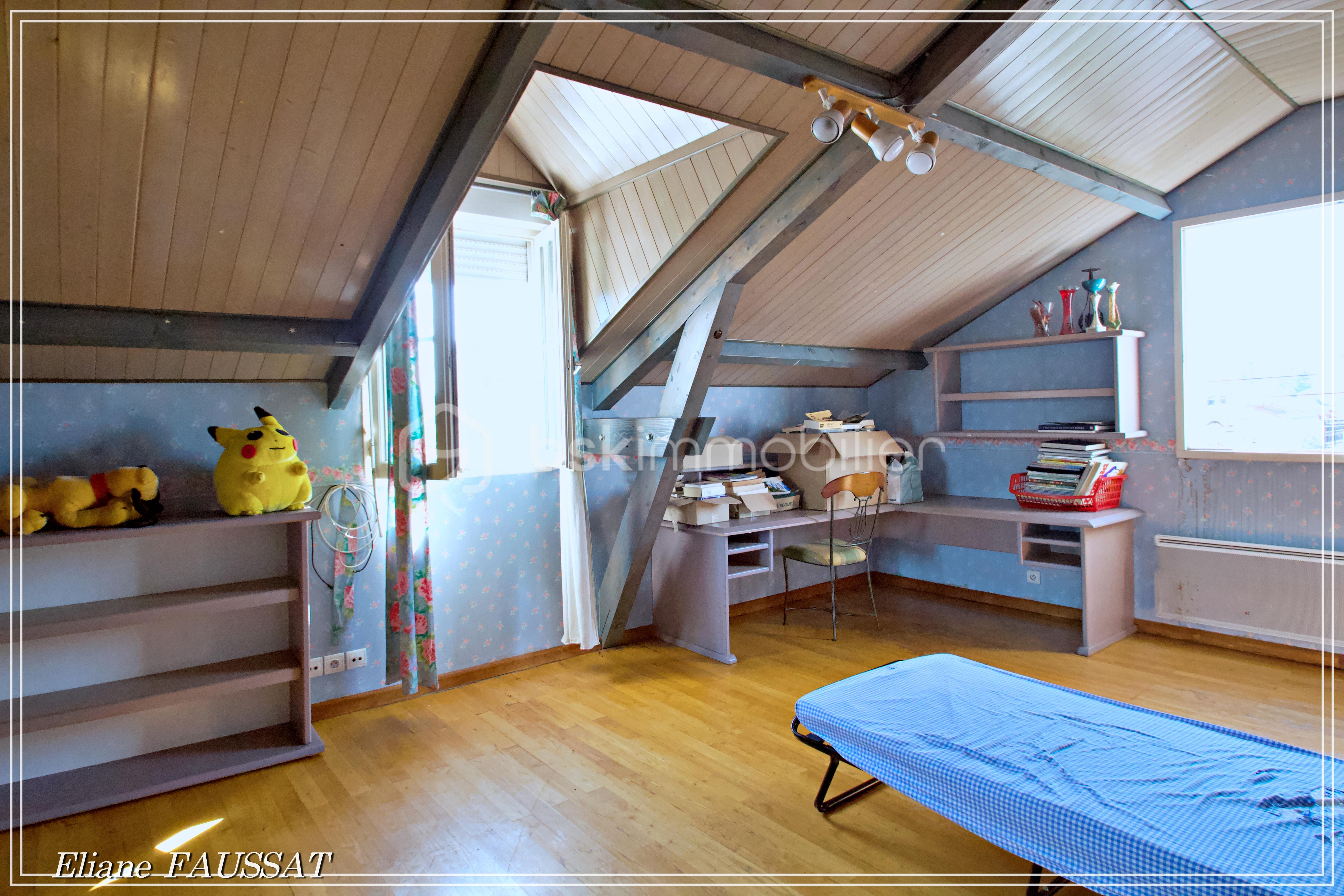 Maison contemporaine de 170 m² - CHAMBRE ETAGE 1.jpg