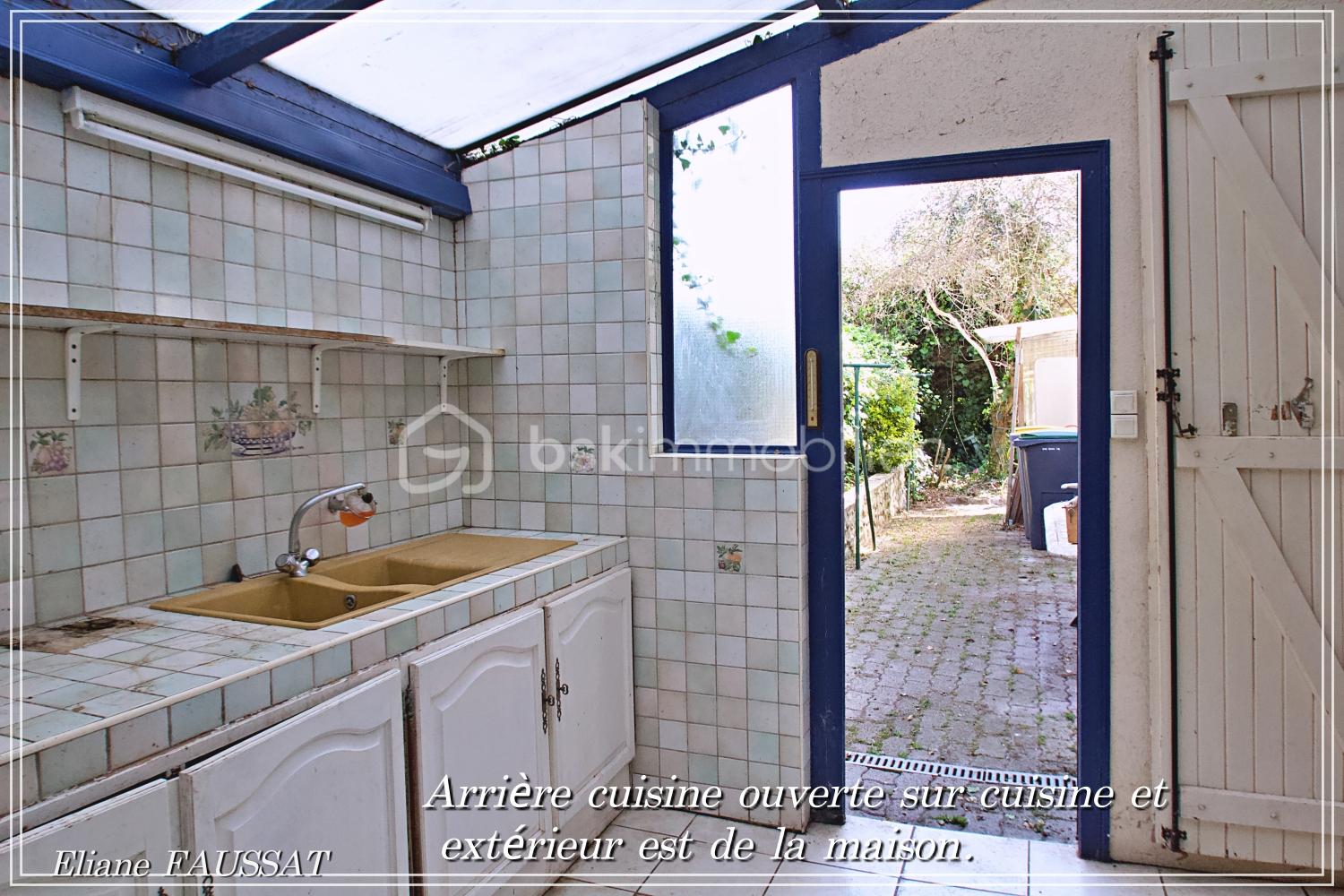 ARRIERE CUISINE.jpg