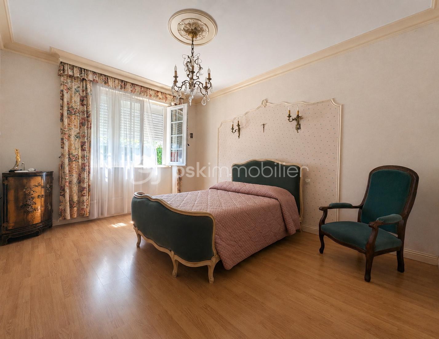 Chambre bas 2.png