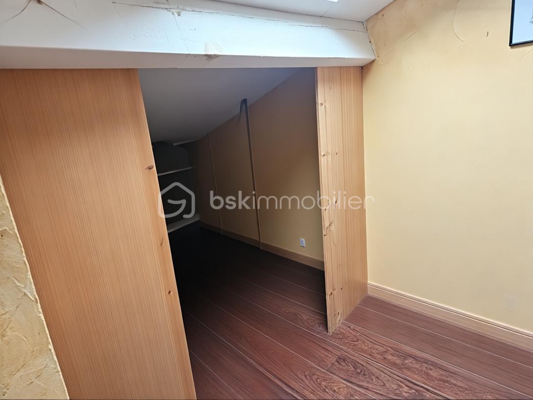 Maison de ville de 50 m² - Dressing.jpg