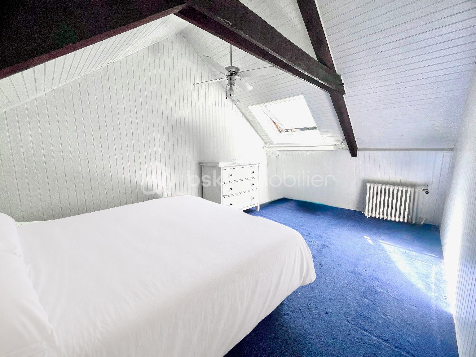 Chambre 1.jpg