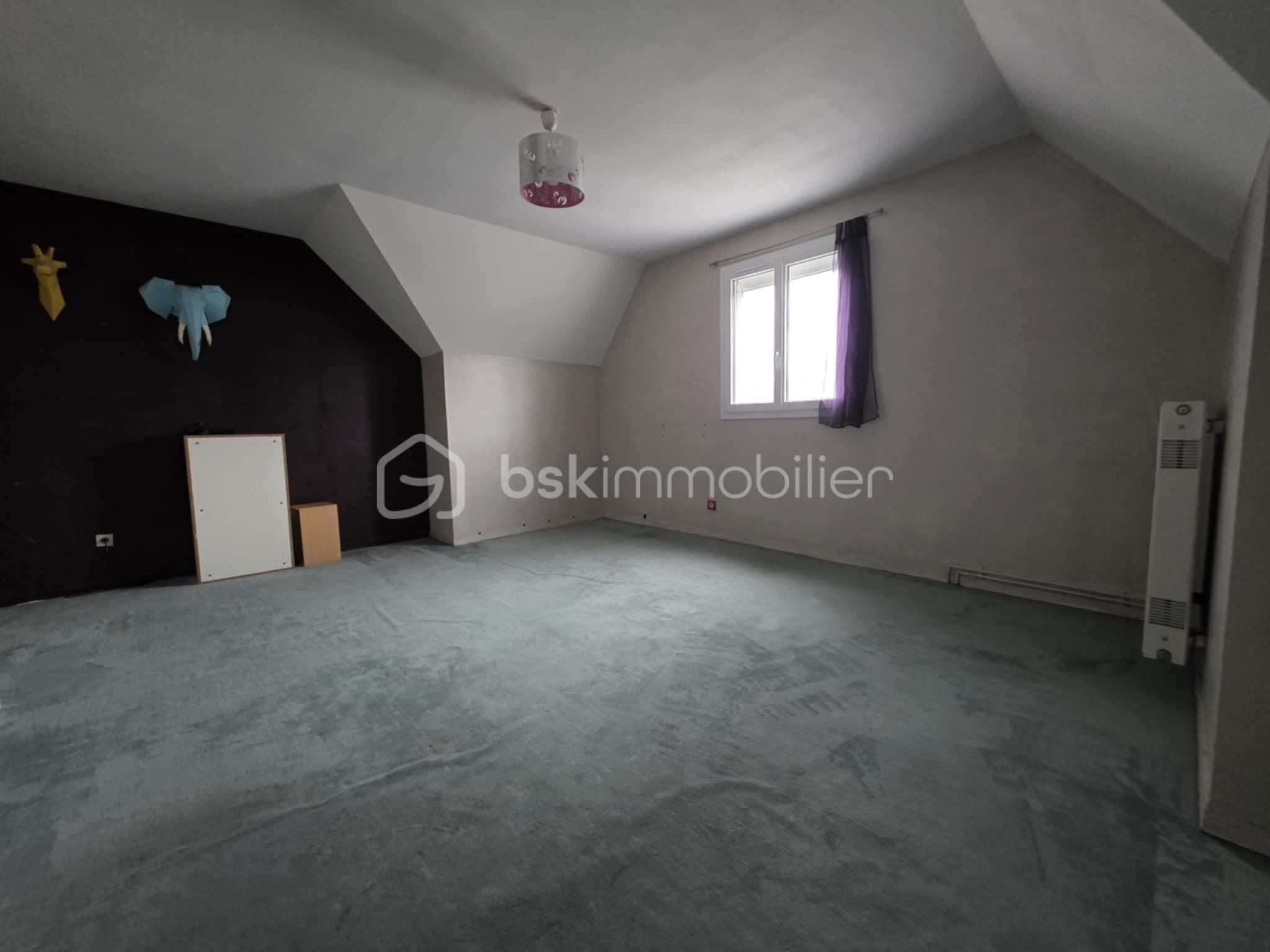 Pavillon de 120 m² - 88dc0d63-5bf2-4049-8115-554900761e77.jpeg